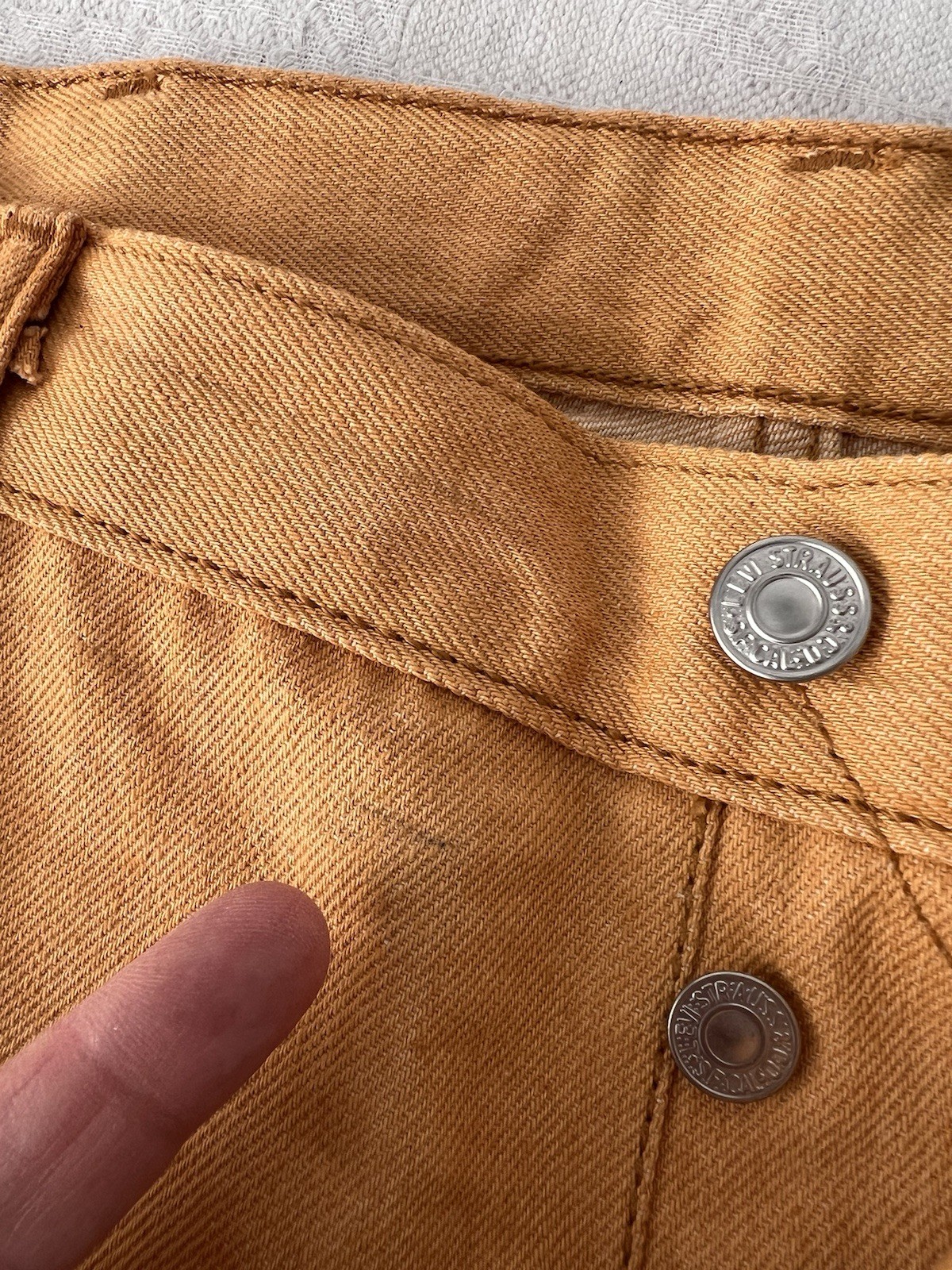 Levis 501 XX Yellow Gold Mustard Men’s Size 40×30 TRUE TO SIZE Button Fly