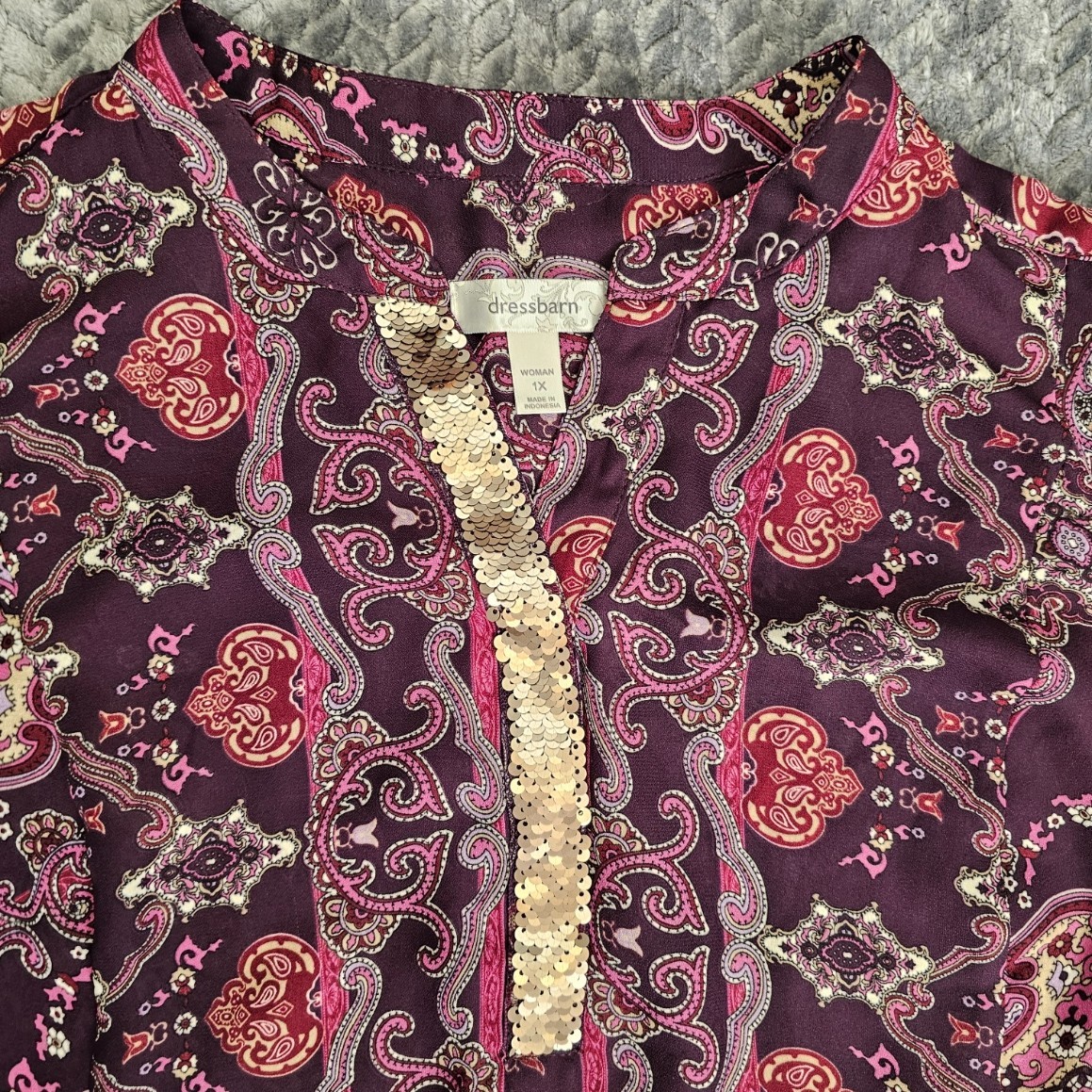 Dress Barn Womens Tunic Top Size 1X Plum Paisley Split Neck Slit Sleeve Boho