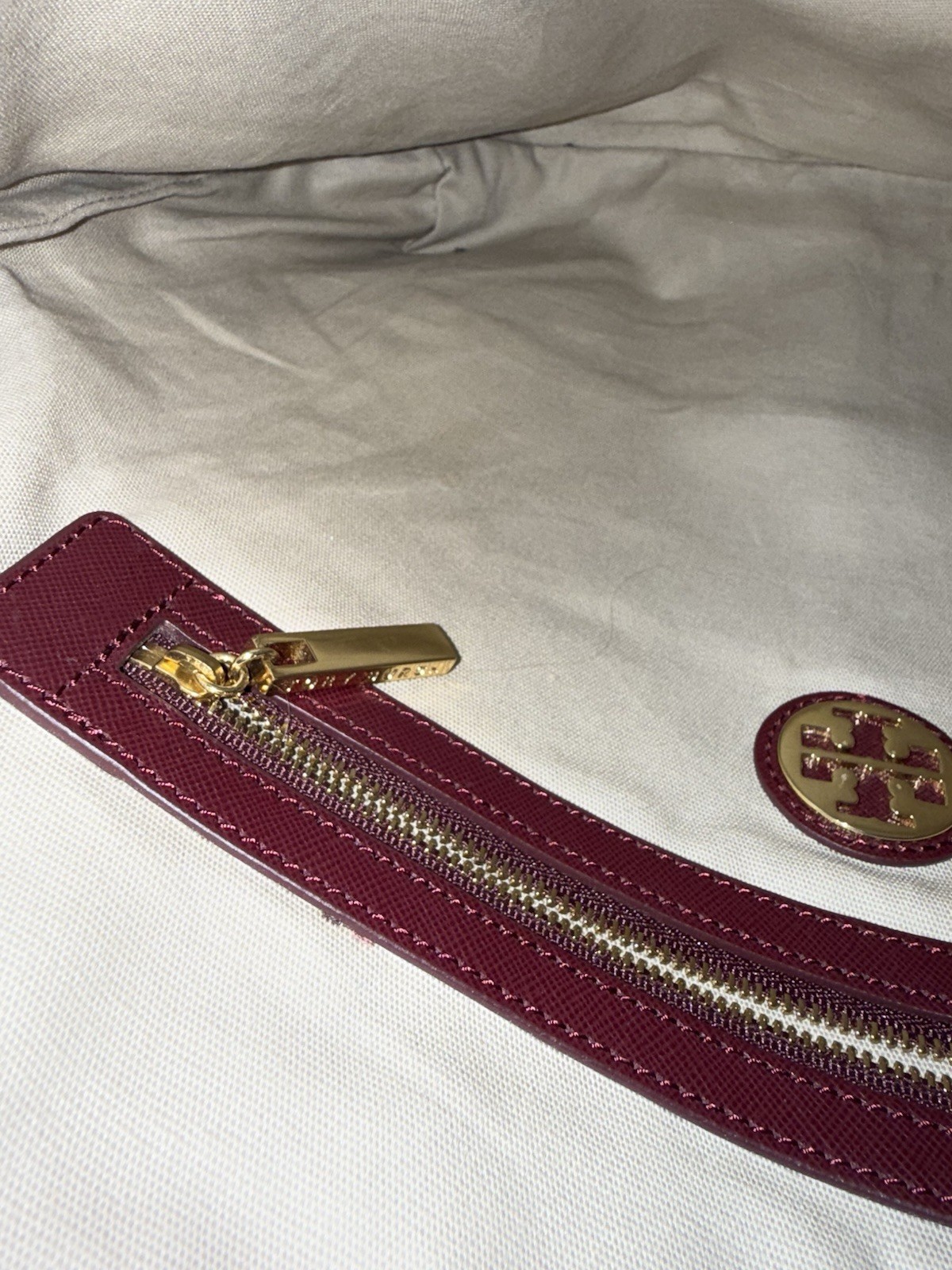 Tory Burch Burgundy Tote Robinson With Mirror