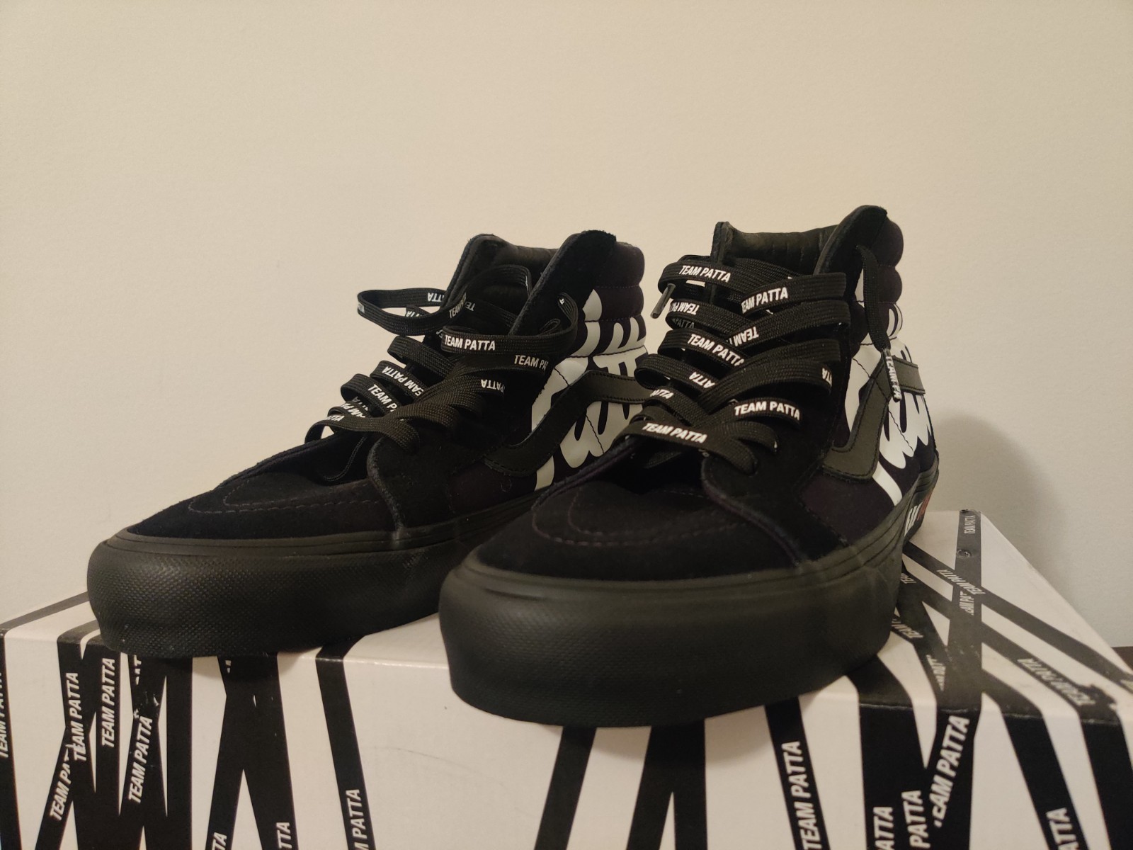 Size 9.5 – Patta x Vans Vault Sk8- Reissue VLT LX High Mean Eyed Cat – Black