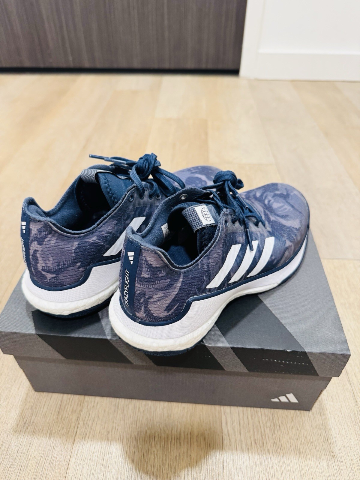 Adidas Crazy flight Volleyball Shoes Women Size 5.5 Navy Camo