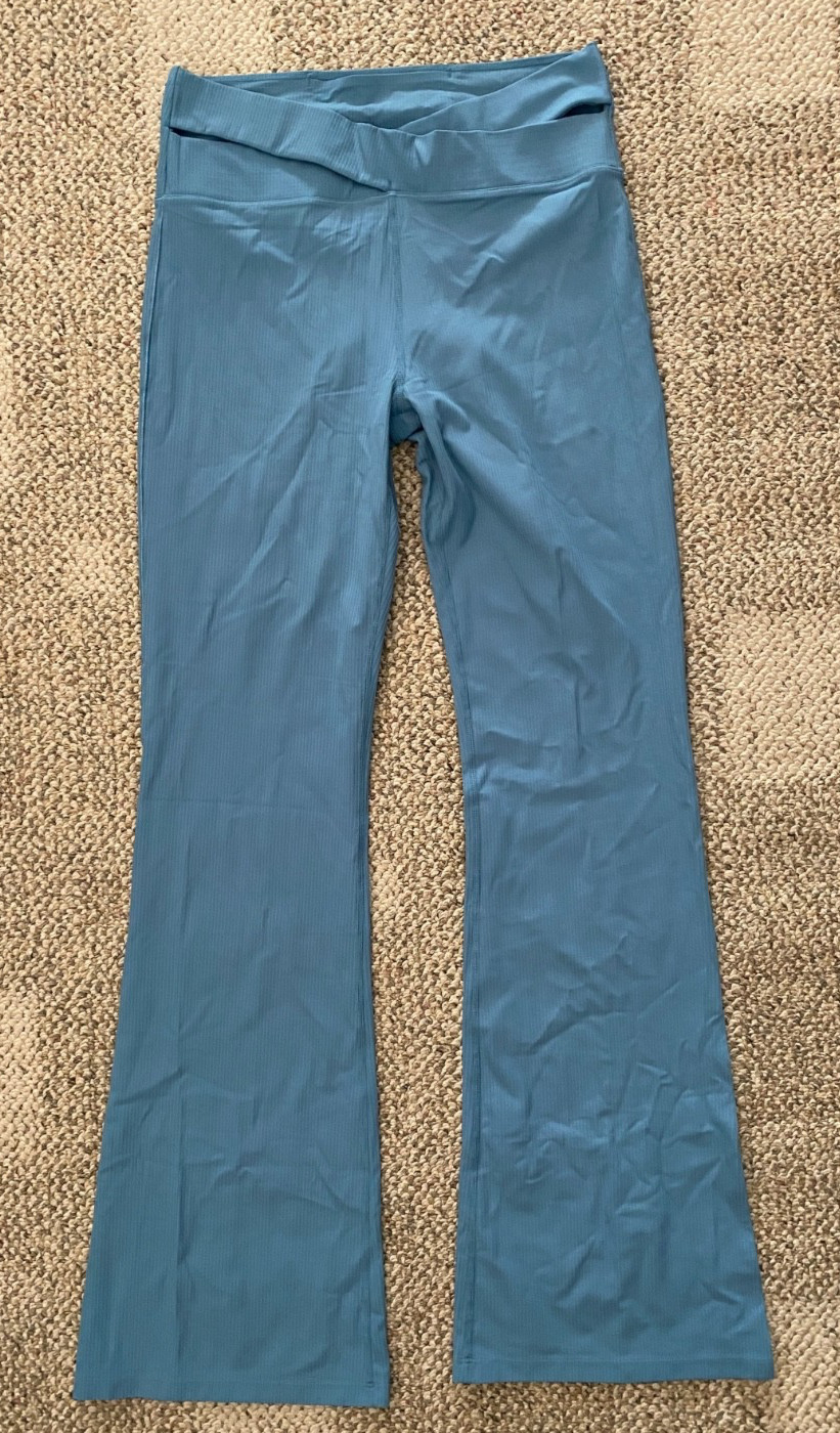 Nike Zenvy Rib Leggings Pants Gym Flare High Waist HJ1846-006 $120 Women’s S