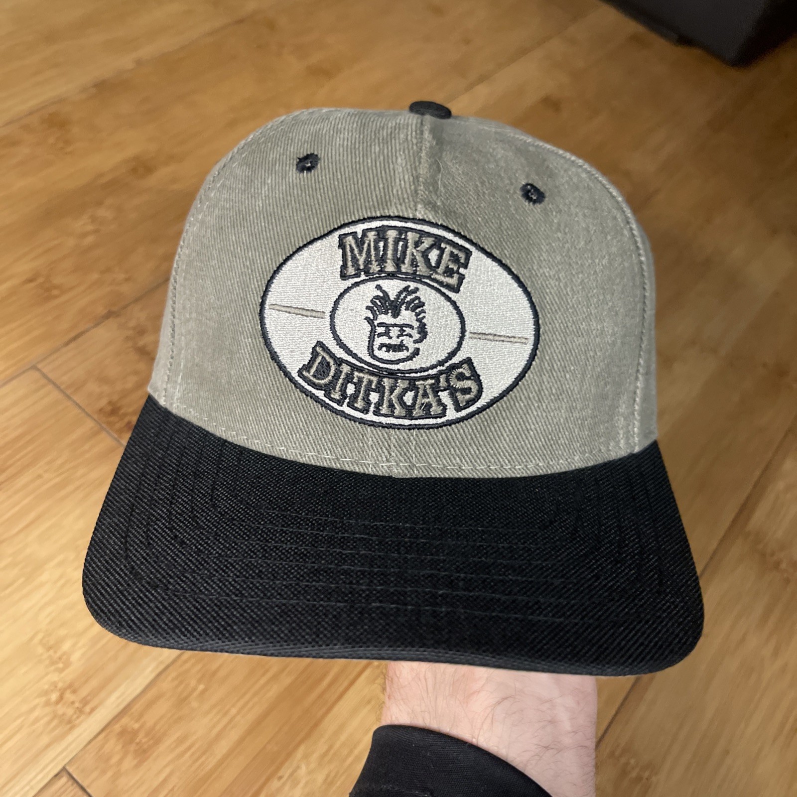 NICE VTG Slazenger USA Mike Ditka’s Chicago Gray Black Structured Strapback Hat