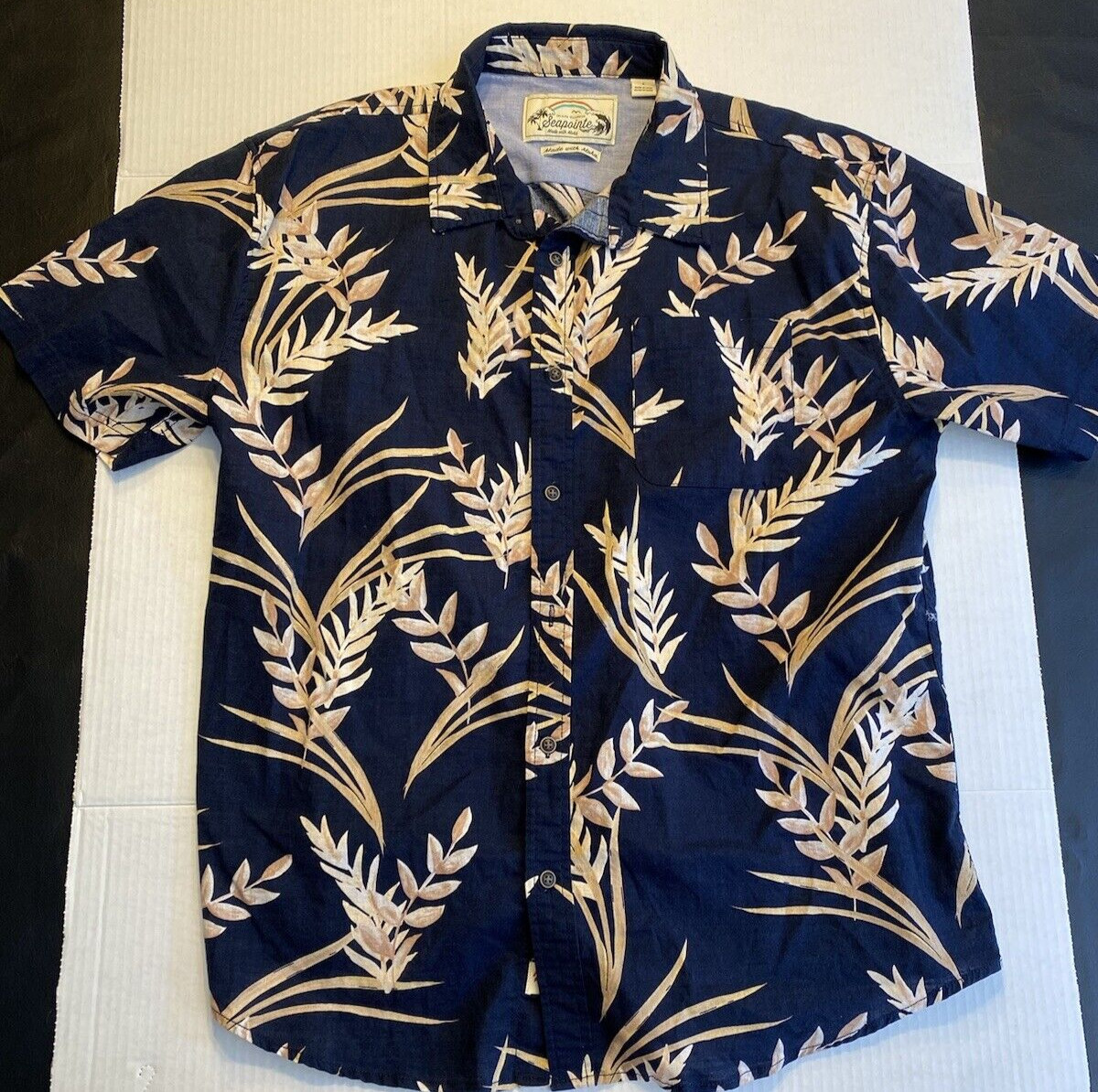Seapointe Mens Large Tropical Leaves Woven Button Down Shirt Navy Blue Travel