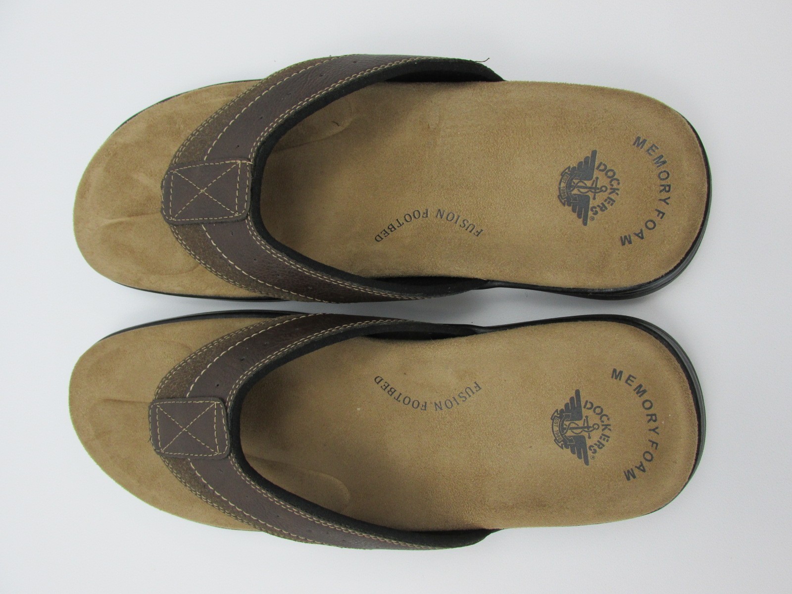Dockers Laguna Casual Thong Sandals Brown Memory Foam Fusion Footbed Men’s 13