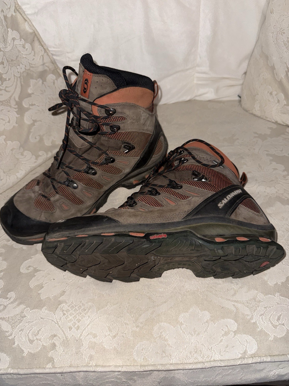 Salmon on Quest 4D GTX Waterproof Hiking Backpacking Boots Men’s US 11.5