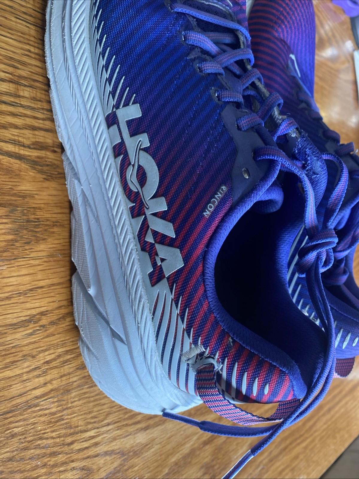 Hoka One One Women’s Rincon 2 Size 9.5 in Good Shape