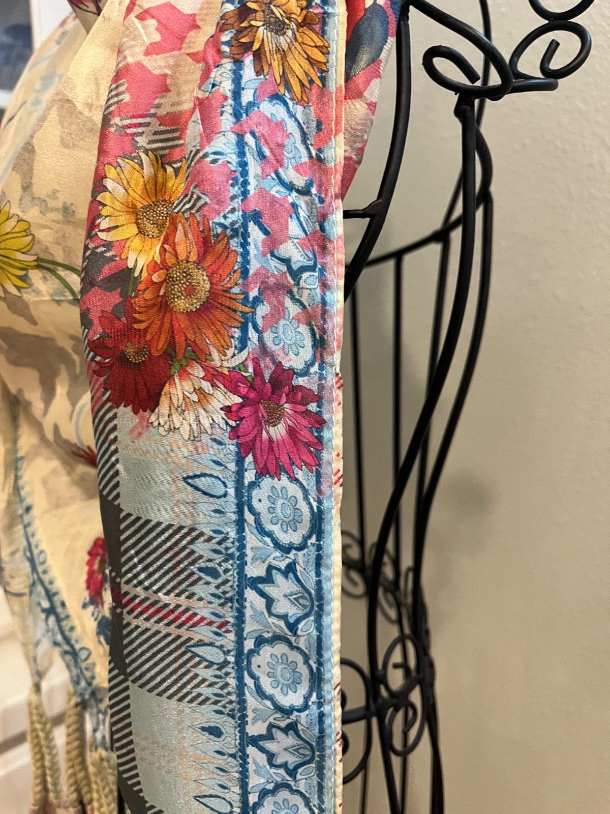 Johnny Was Silk Scarf with Tassels FOUR SEASONS New w Tags Floral Houndstooth