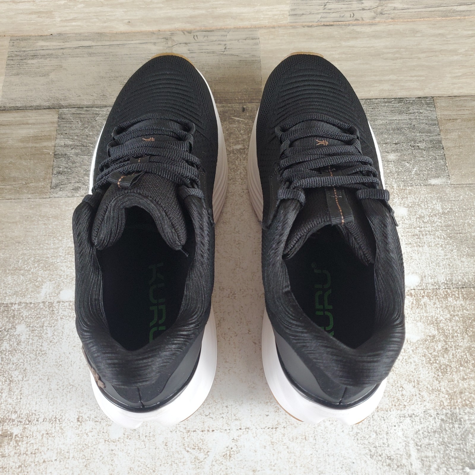 Kuru Atom 2 Womens Shoes Sz 8 W Running Jet Black Desert Tan Lace Up Sneakers