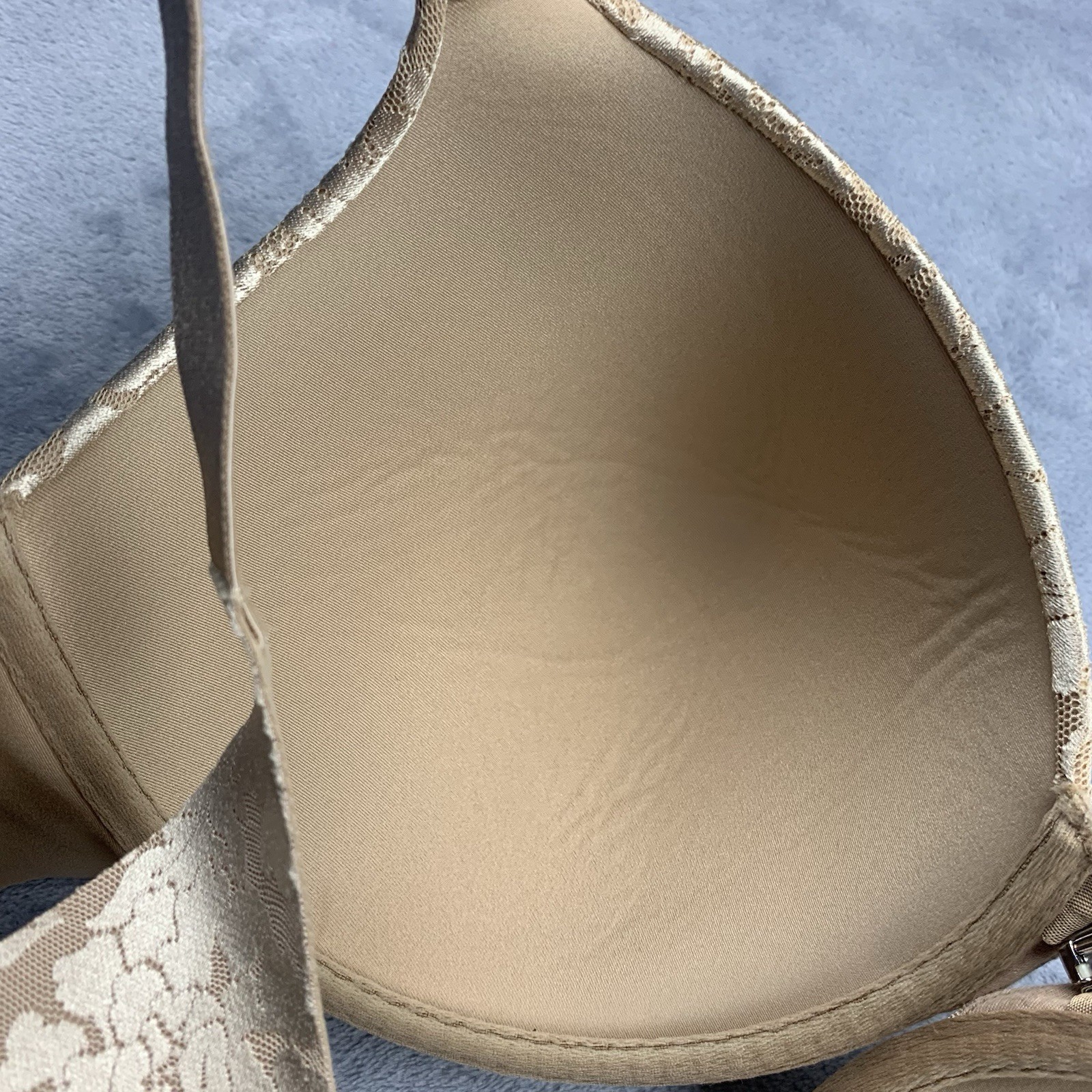 Soma Vanishing Back Full Coverage Bra Size 36G Front Closure Floral Lace Beige