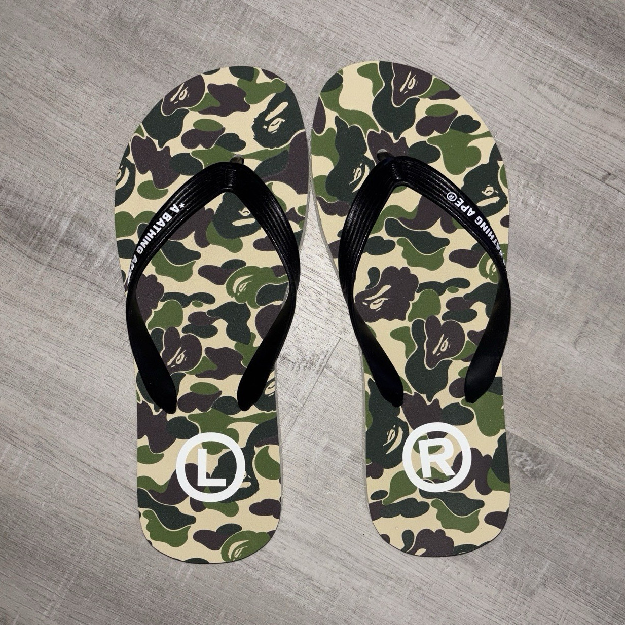 A Bathing Ape BAPE Camo Flip Flop Sandals Green/Black/Beige Mens Size L