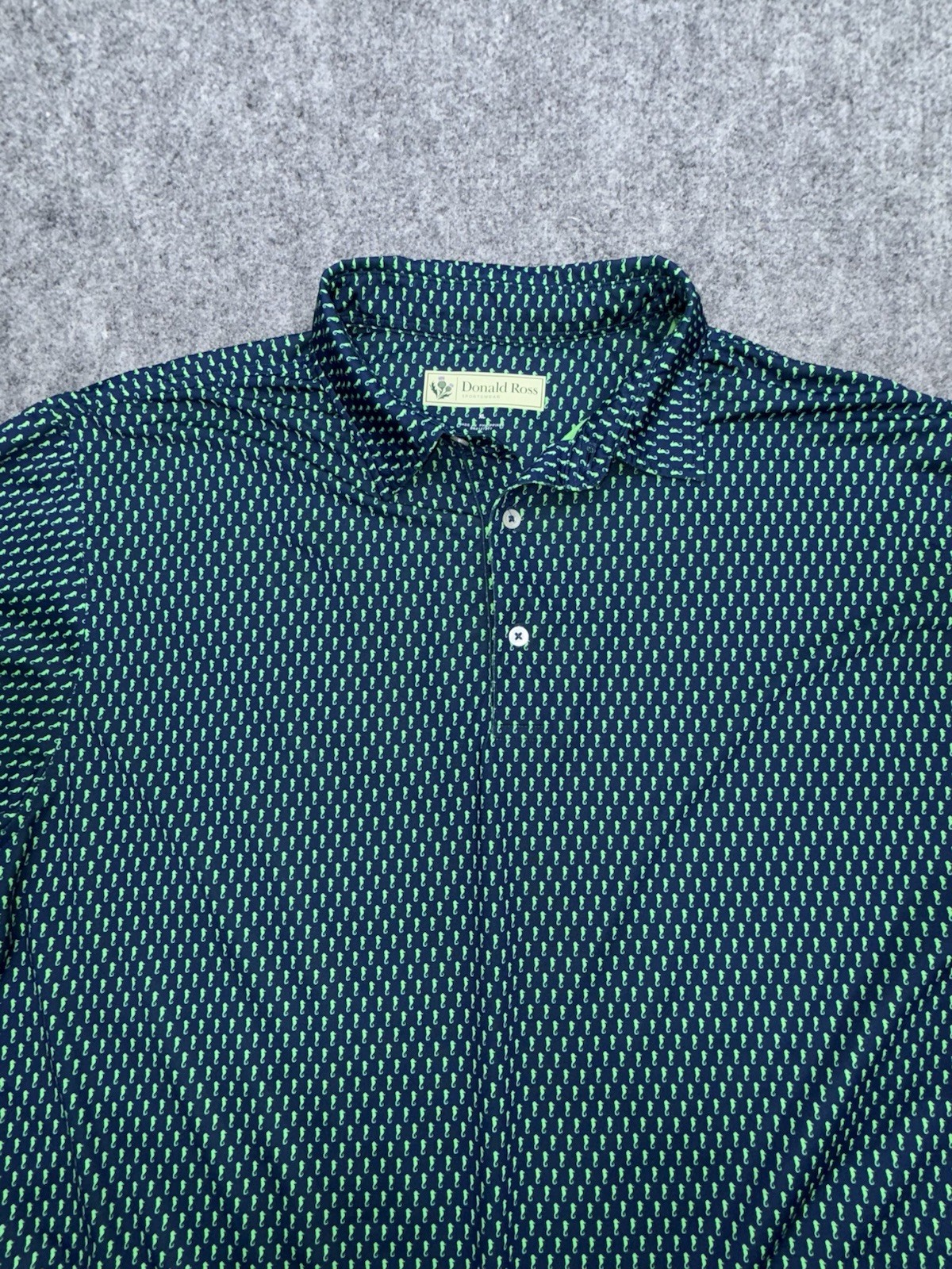 Donald Ross Polo XL Seahorse Print Blue Green Golf Performance Shirt