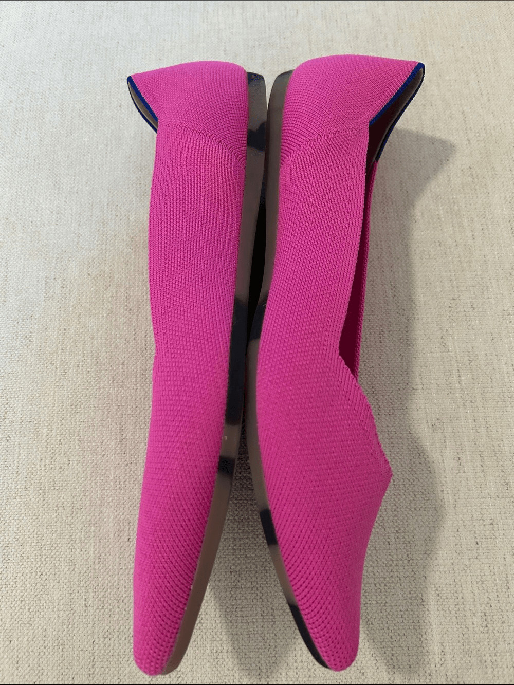 Rothy’s The Point Womens Flat Shoes Dragon Fruit Fushia Pink, Size 11.5, NWT