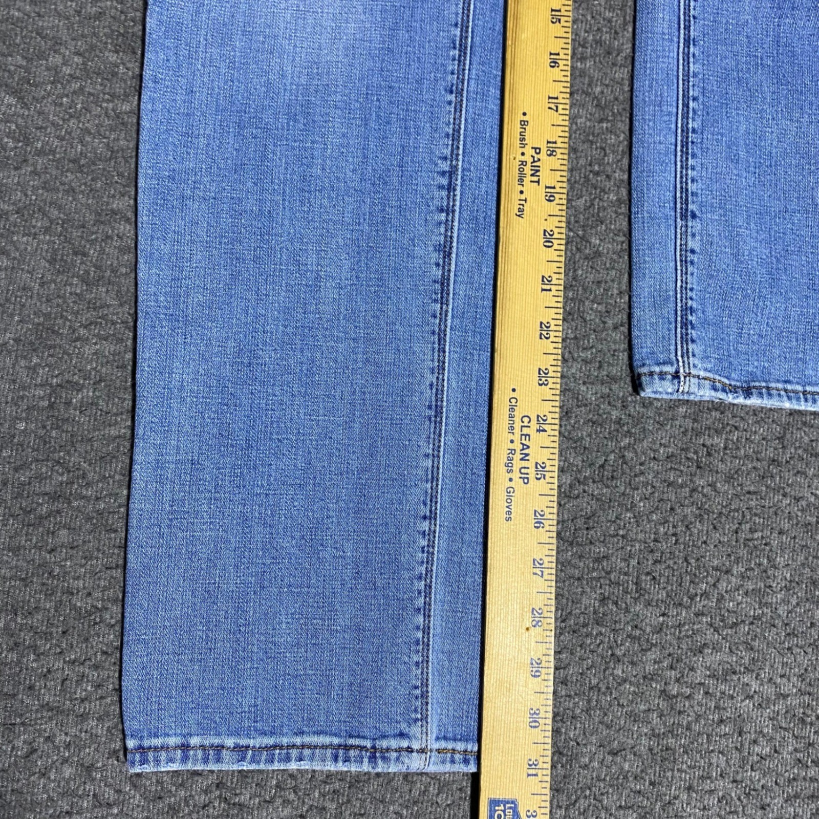 Levi’s 525 Perfect Waist Jeans Womens 10M Light Wash Blue Denim 30×31 Boho Prep