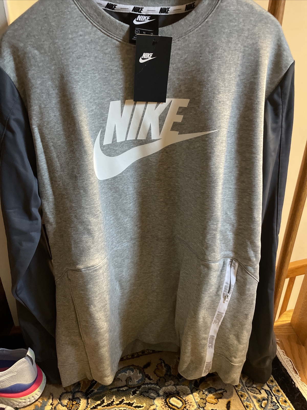 Nike Men´s Pullover Fleece Zip Pocket Sweatshirt XL Gray BV4929