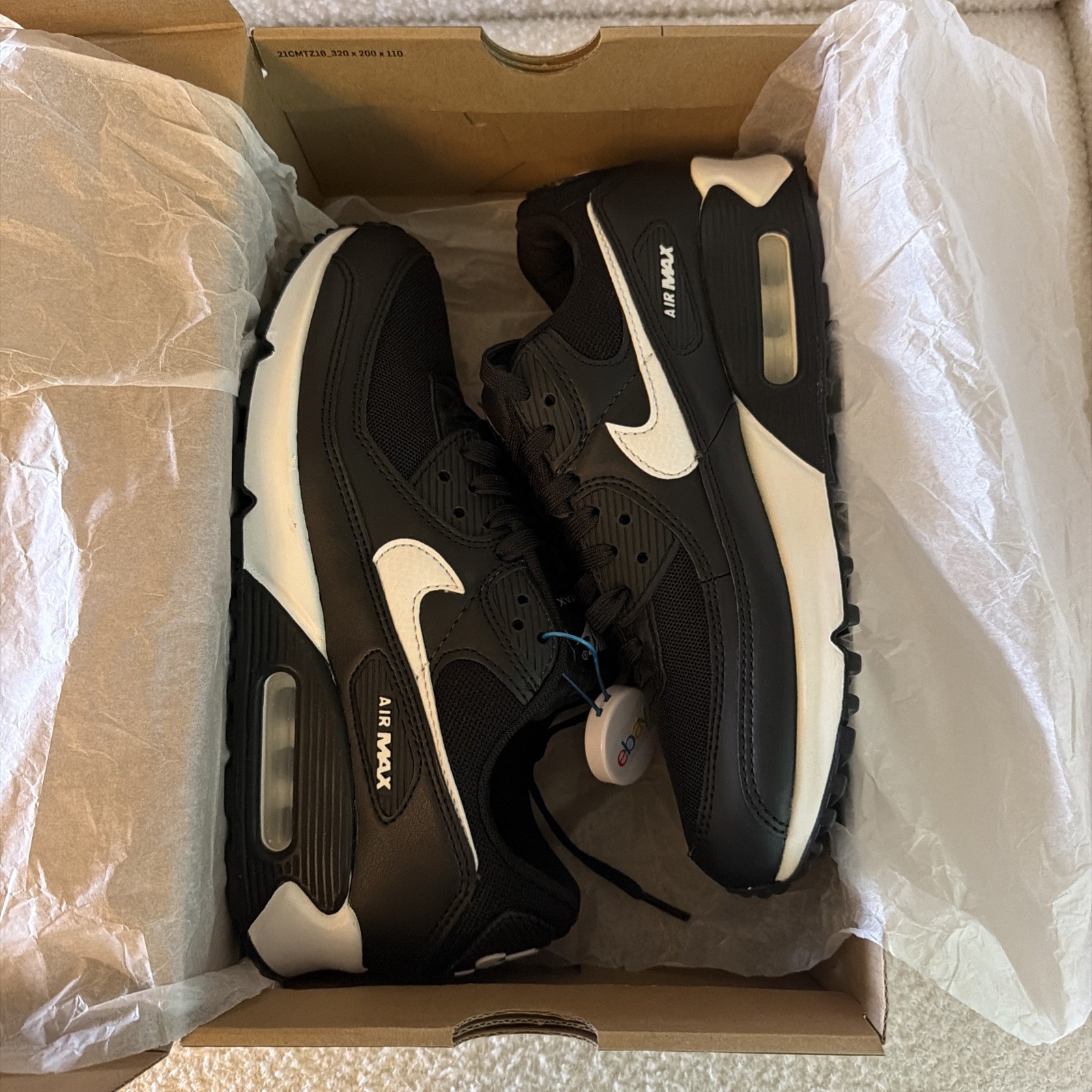 Nike Air Max 90 Black/White Leather Men’s 8/Women’s 9.5 DH8010-002