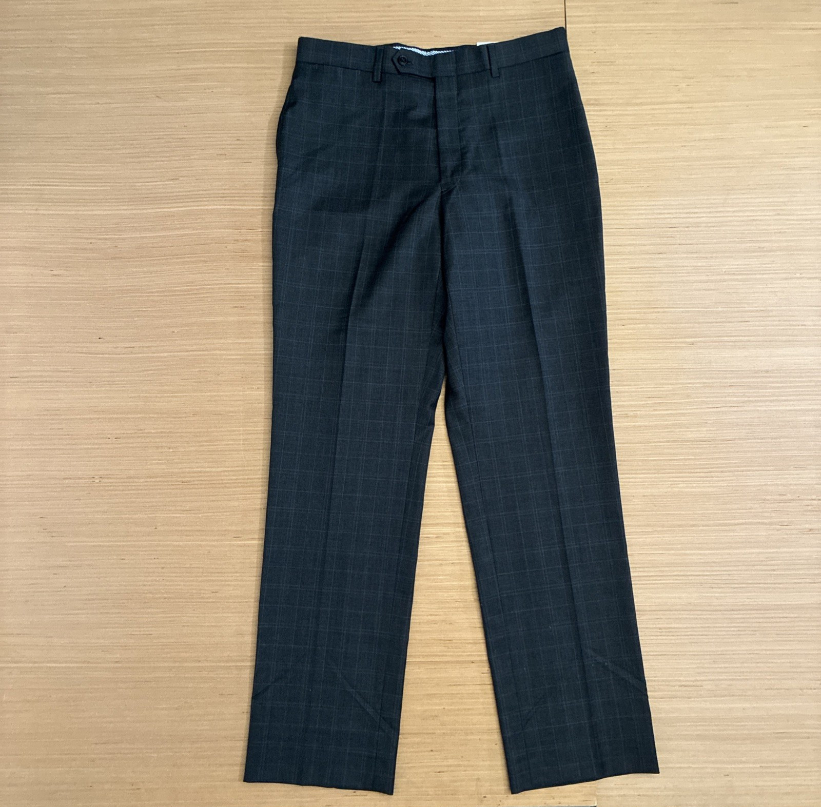 Tommy Hilfiger Men’s Size 32×32 Tailored Trim Fit 100% Worsted Wool Pants