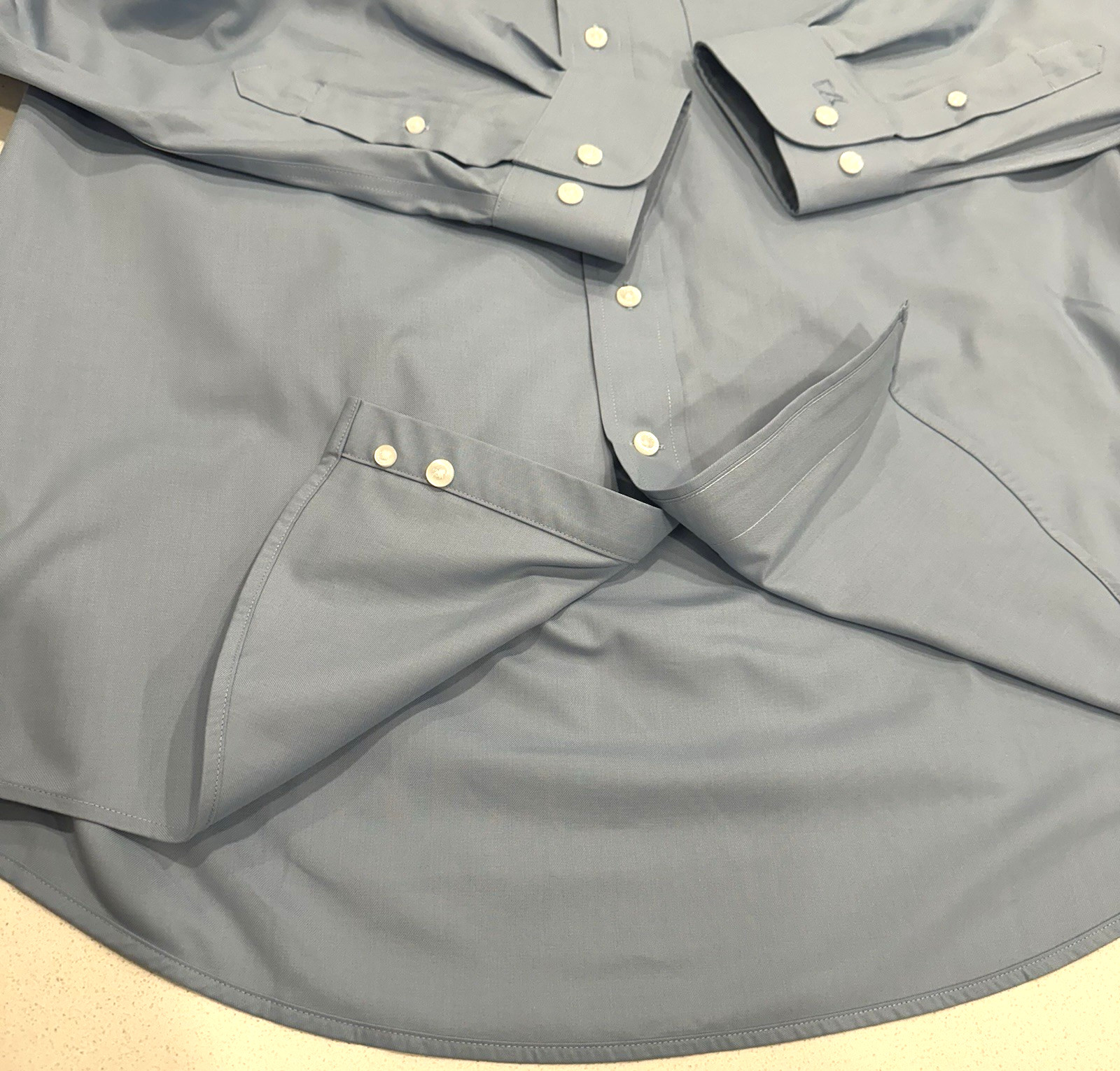 NEW Cutter & Buck Men’s Large Easy Care Blue Button Up Shirt Polyester Blend