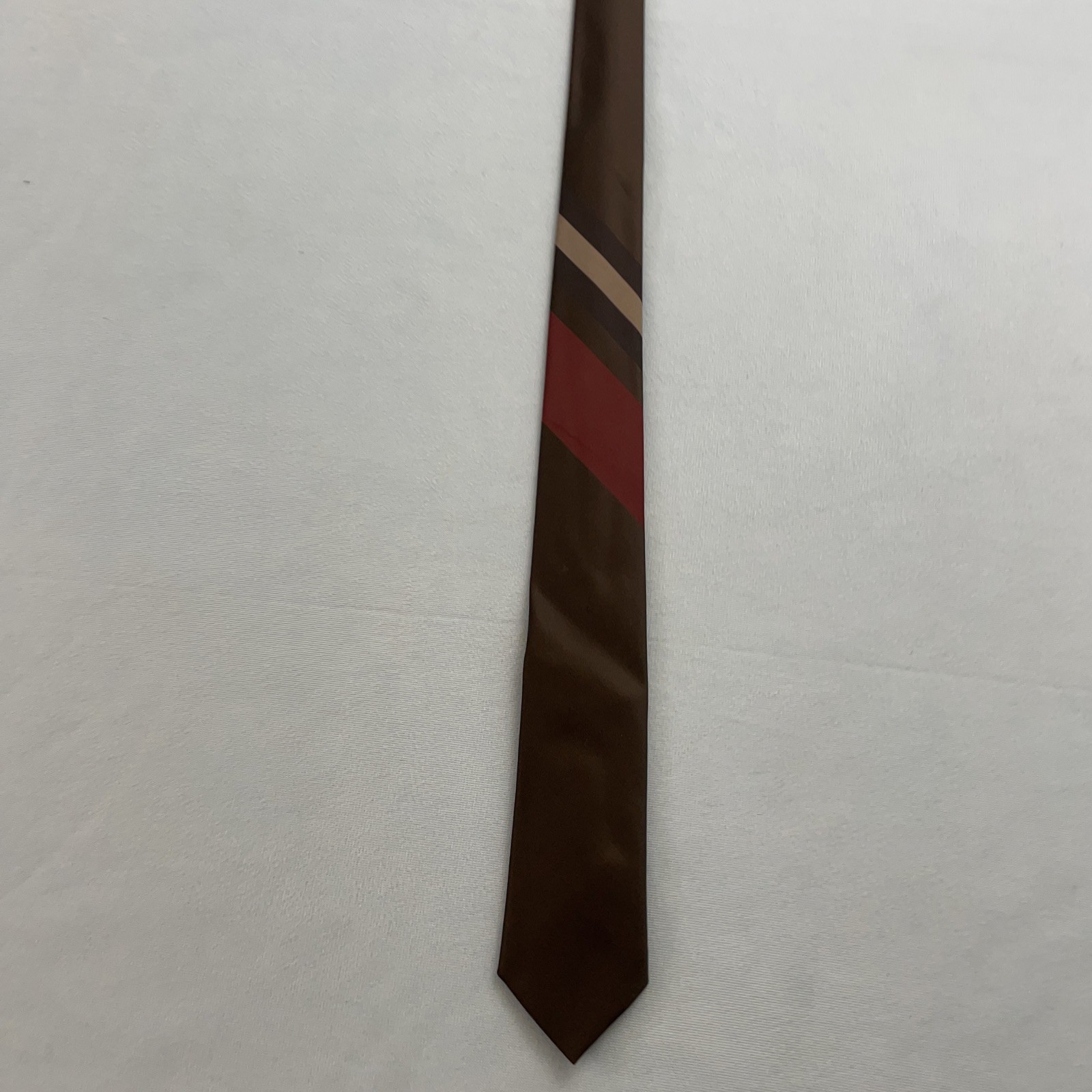 Vtg 60s Necktie 2″ Skinny Tie Wembley MCM Mod Atom Gray Red Stripe Necktie 2×53