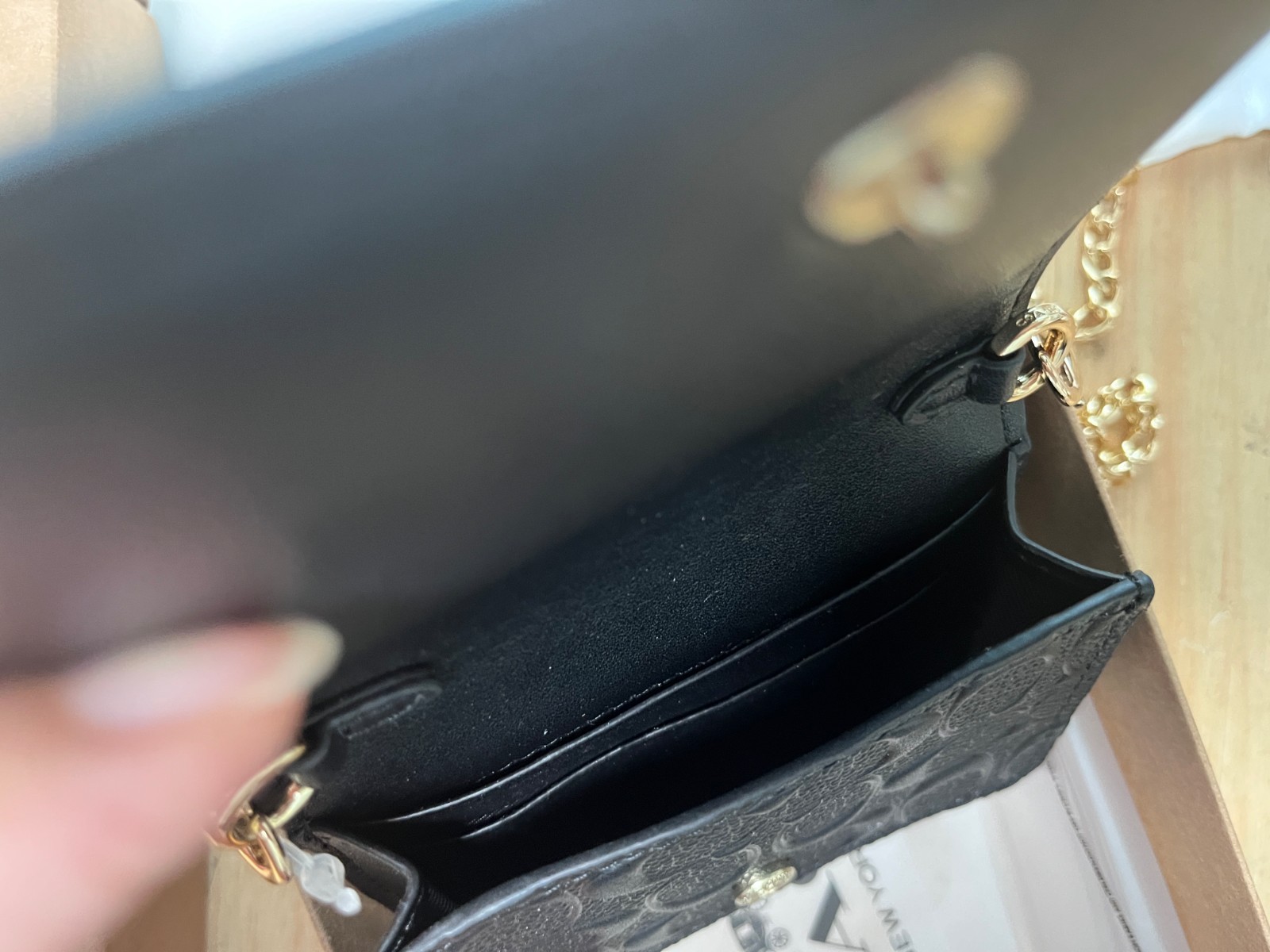 NEW Black COACH C7361 Mini Wallet on a Chain with In Signature Print Relief