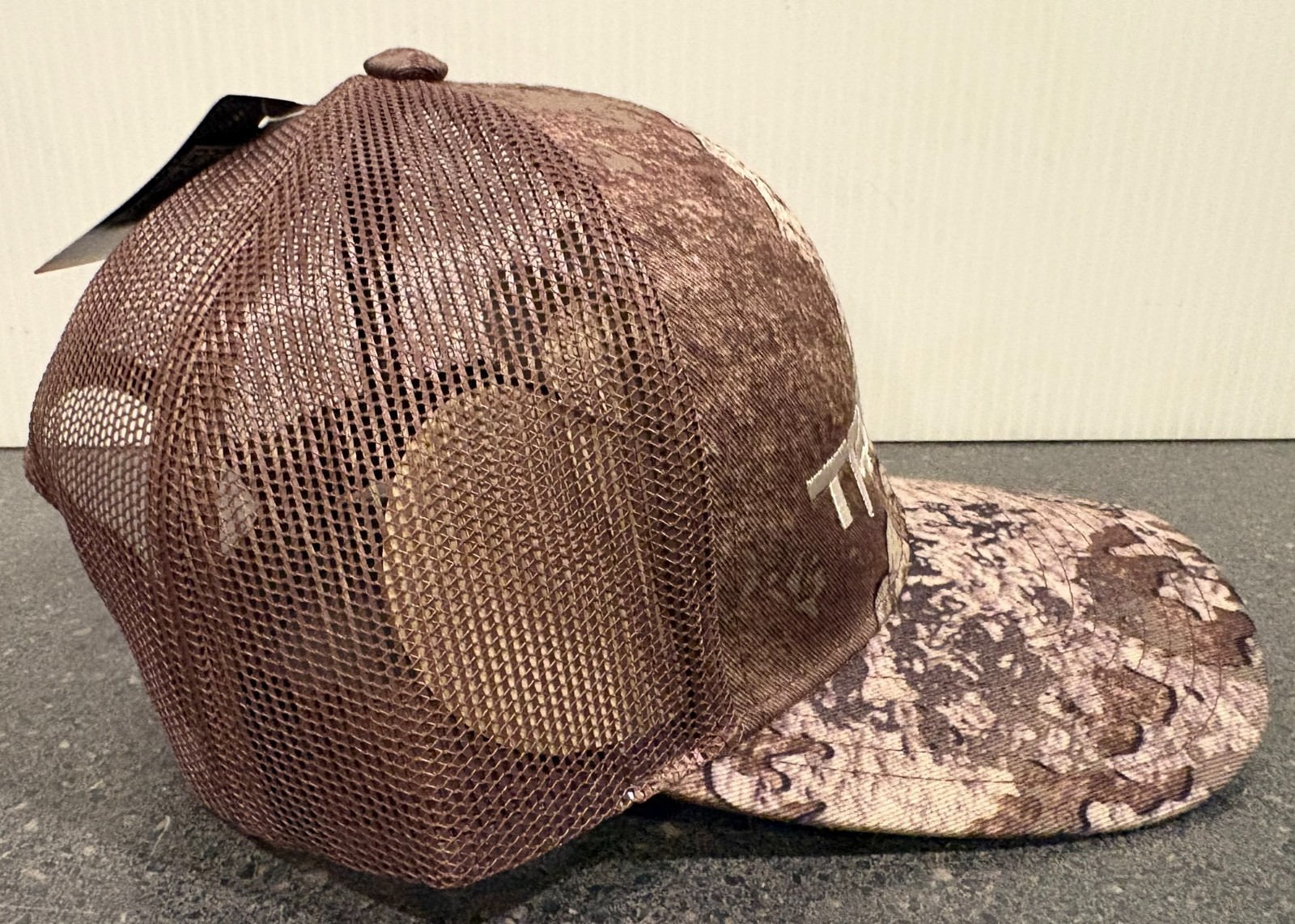 Toyota TRD Pro True Timber camo Trucker Hat Mesh Snapback Cap NWT – DAMAGED