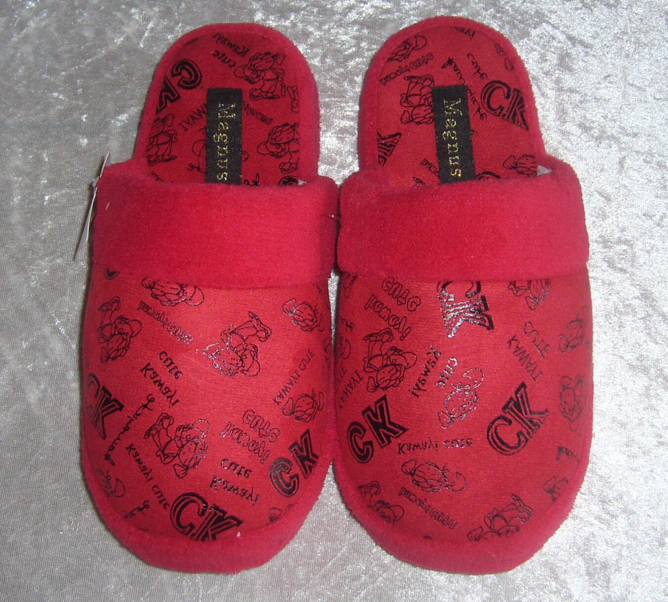 Hausschuhe Hüttenschuhe Pantoffeln Schuhe Slipper Graffiti 36 37 38 39 40 41 NEU