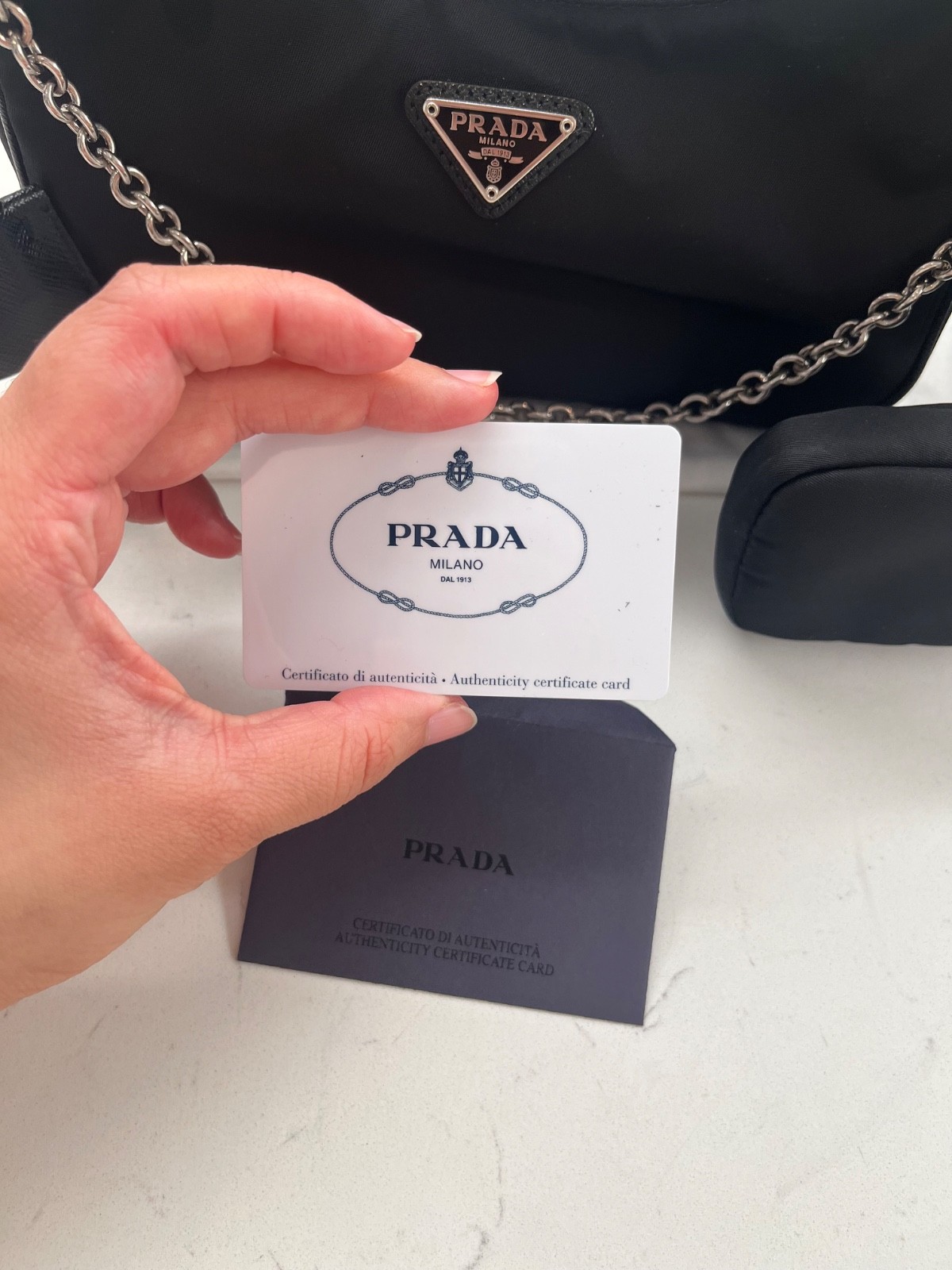 AUTHENTIC PRADA Re-Edition 2005 Nylon Shoulder Bag/Crossbody in Black