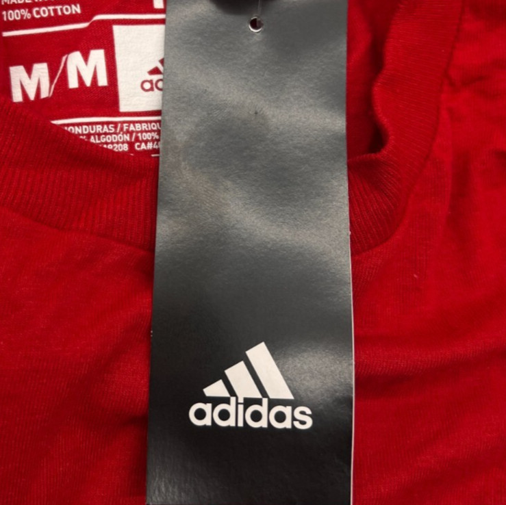 Adidas The Go-To Tee Red Cities & Plain 3 Striped Logo Graphic T-Shirt adults