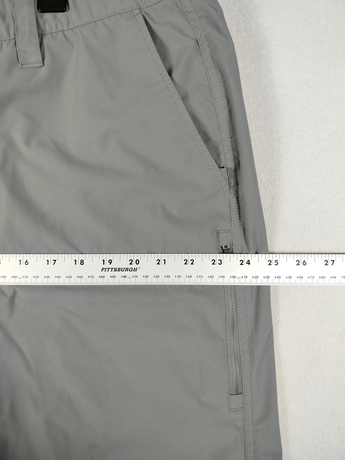 Orvis Shorts Mens 40 Gray Stretch Nylon Zip Pocket Hiking Golf Casual Outdoor