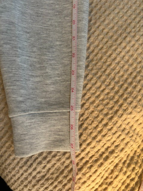 Lululemon Pullover Hoodie Mens XS Fits Like S Heathered Light Gray Spacer Knit.