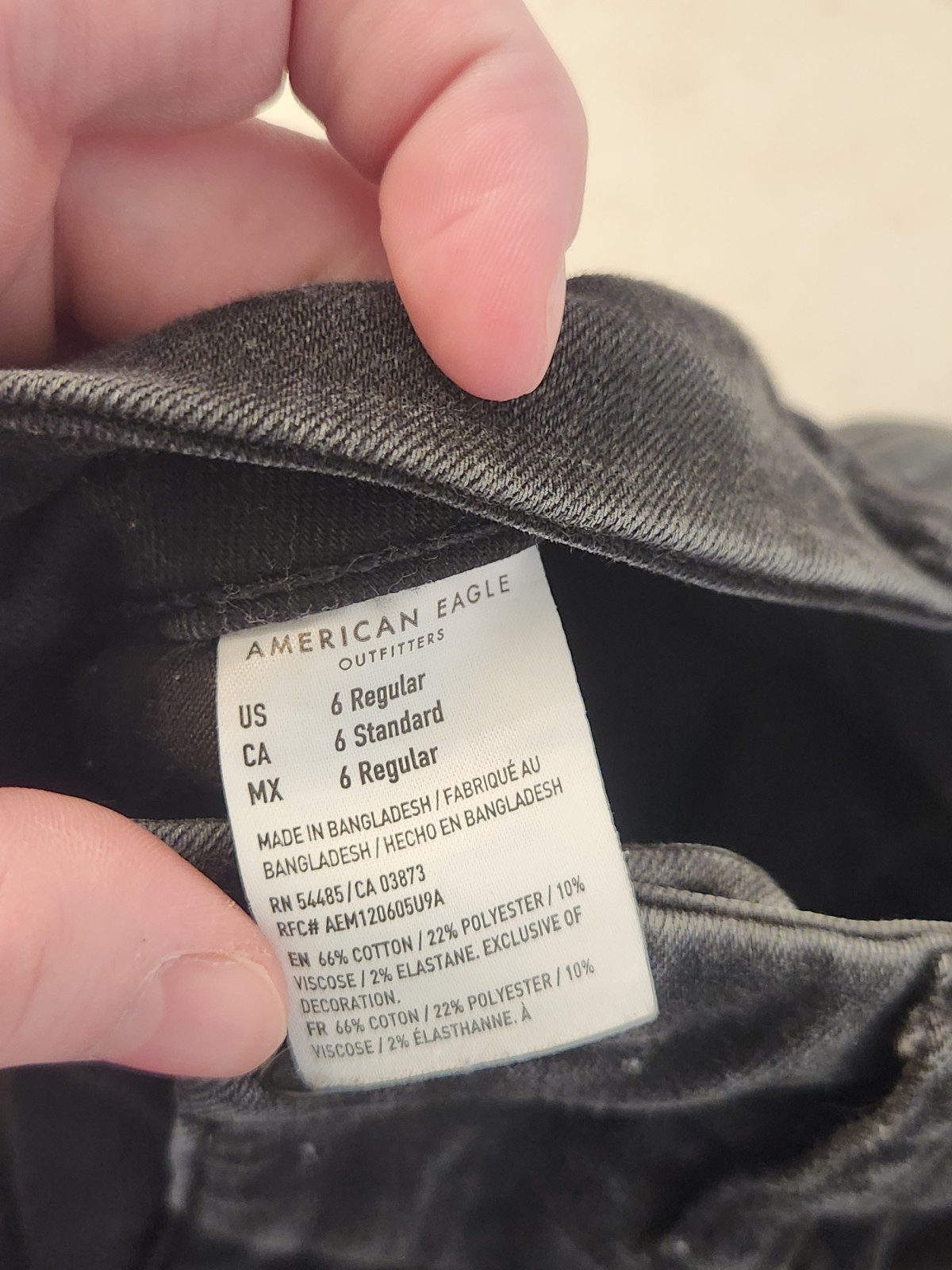 American Eagle Black Jeans Skinny High Rise Super Stretch Size 6 #G880