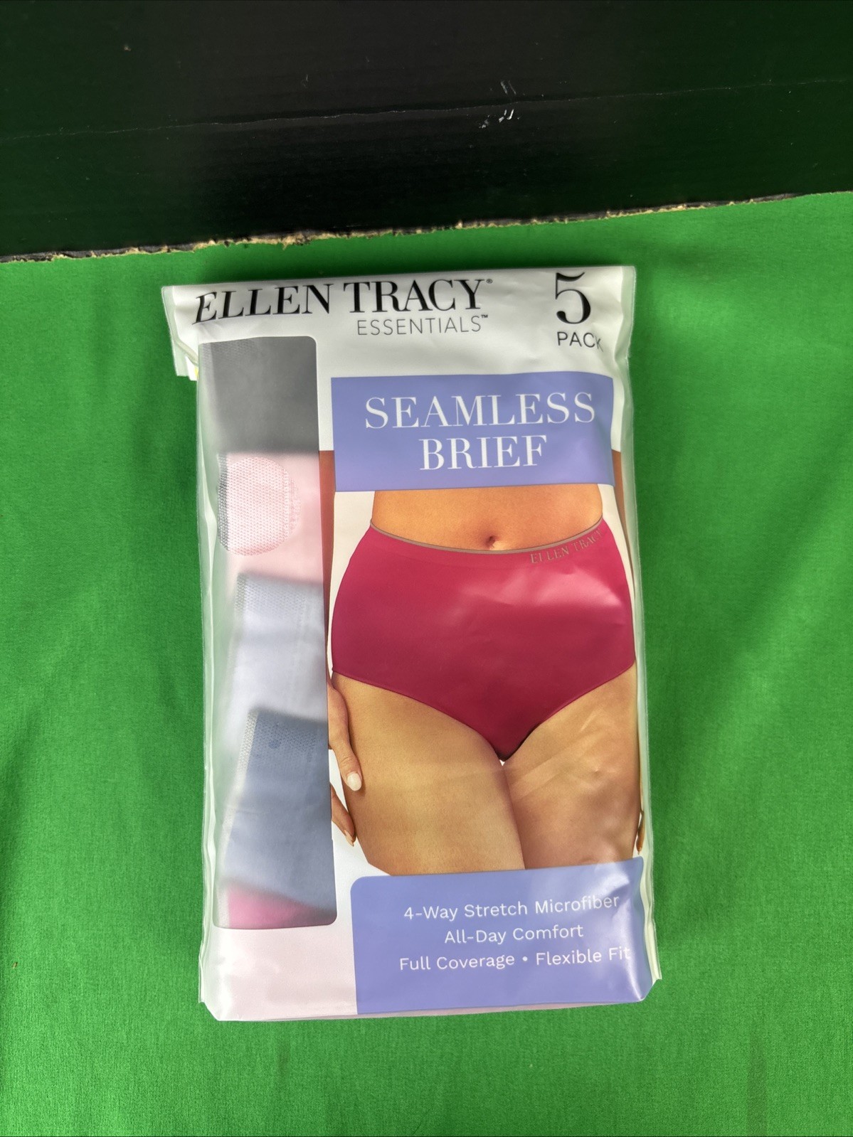 Ellen Tracy Women’s 5-Pack Seamless Brief Size Medium Fuchsia