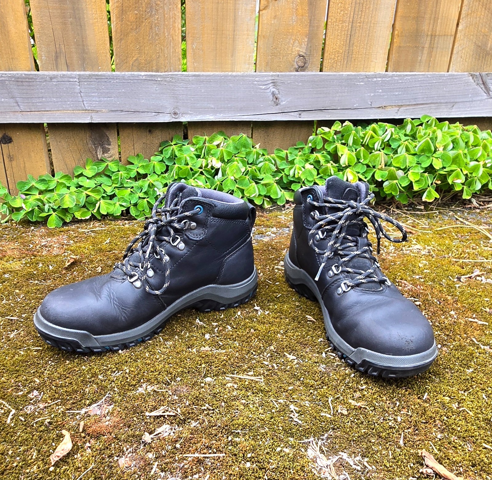 Caterpillar Steel Toe Work Boots, Women’s 8, Men’s 6
