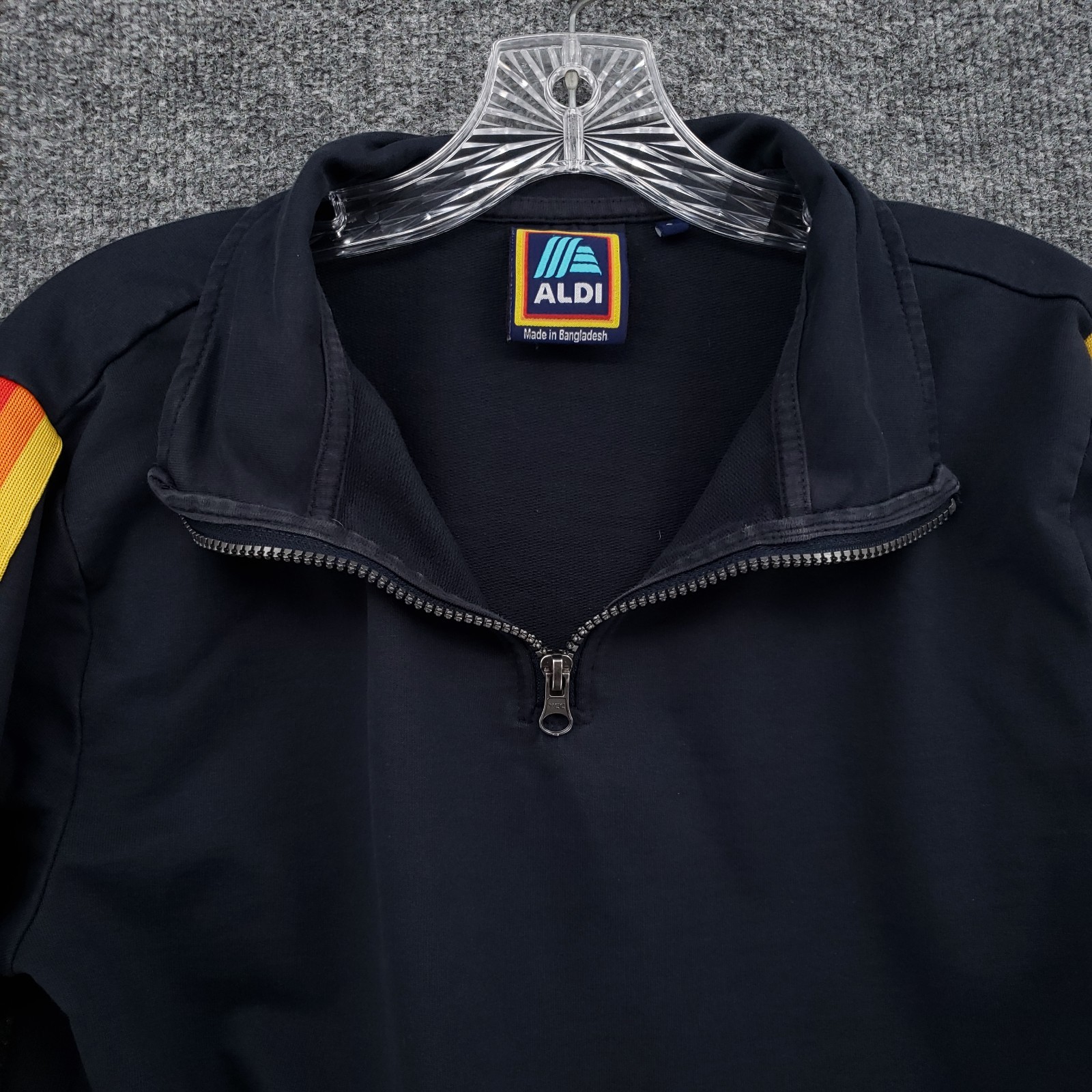 Aldi Sweatshirt Women Small Gear Capsule Collection 1/4 Zip Pullover Employee