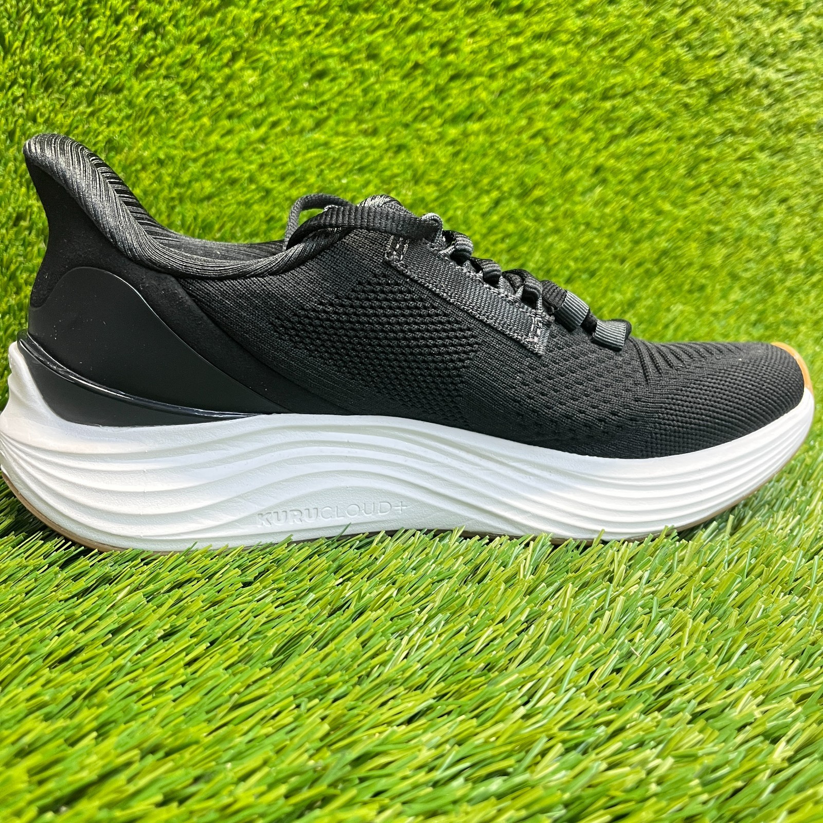 Kuru Atom 2 Womens Size 8 Black White Athletic Running Walking Shoes Sneakers