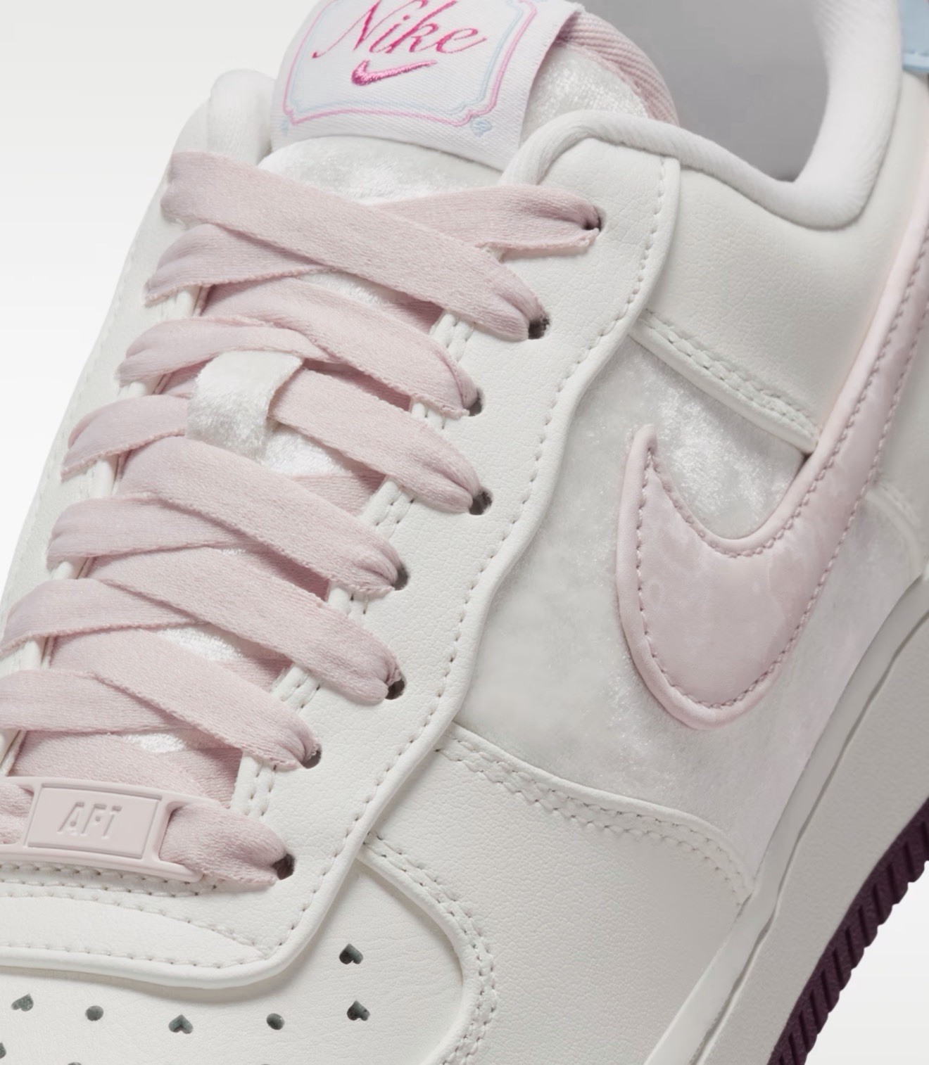 NIKE AIR FORCE 1 LOW VALENETINES DAY 2026 MULTIPLE WOMEN,MENS,KIDS SIZES NEW