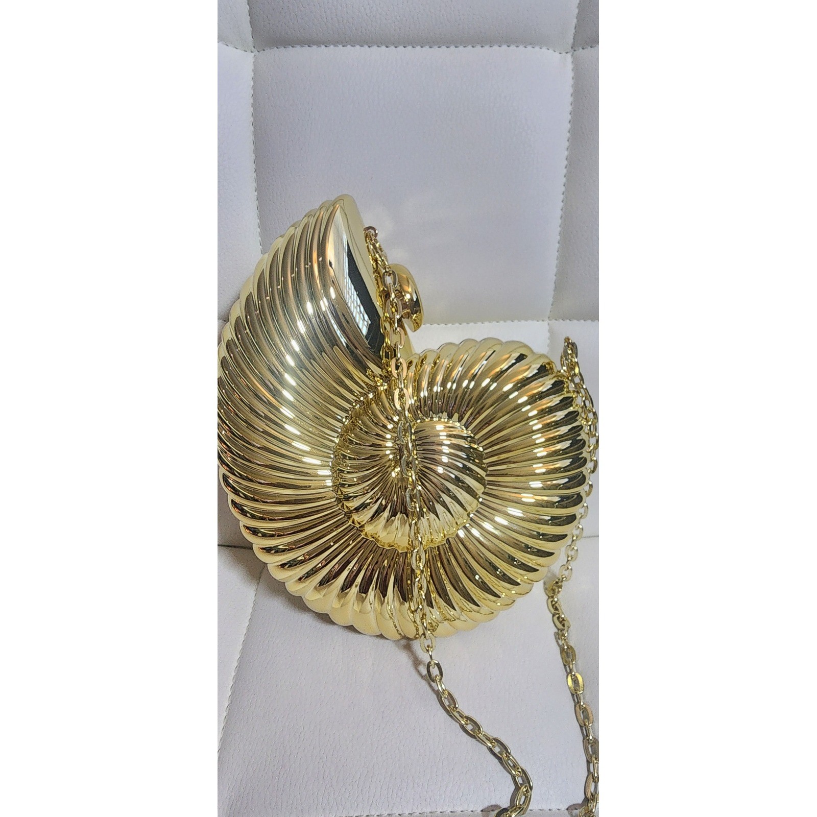 Gold Nautilus Seashell Hard Shell Clutch Crossbody Bag Evening Minaudiere