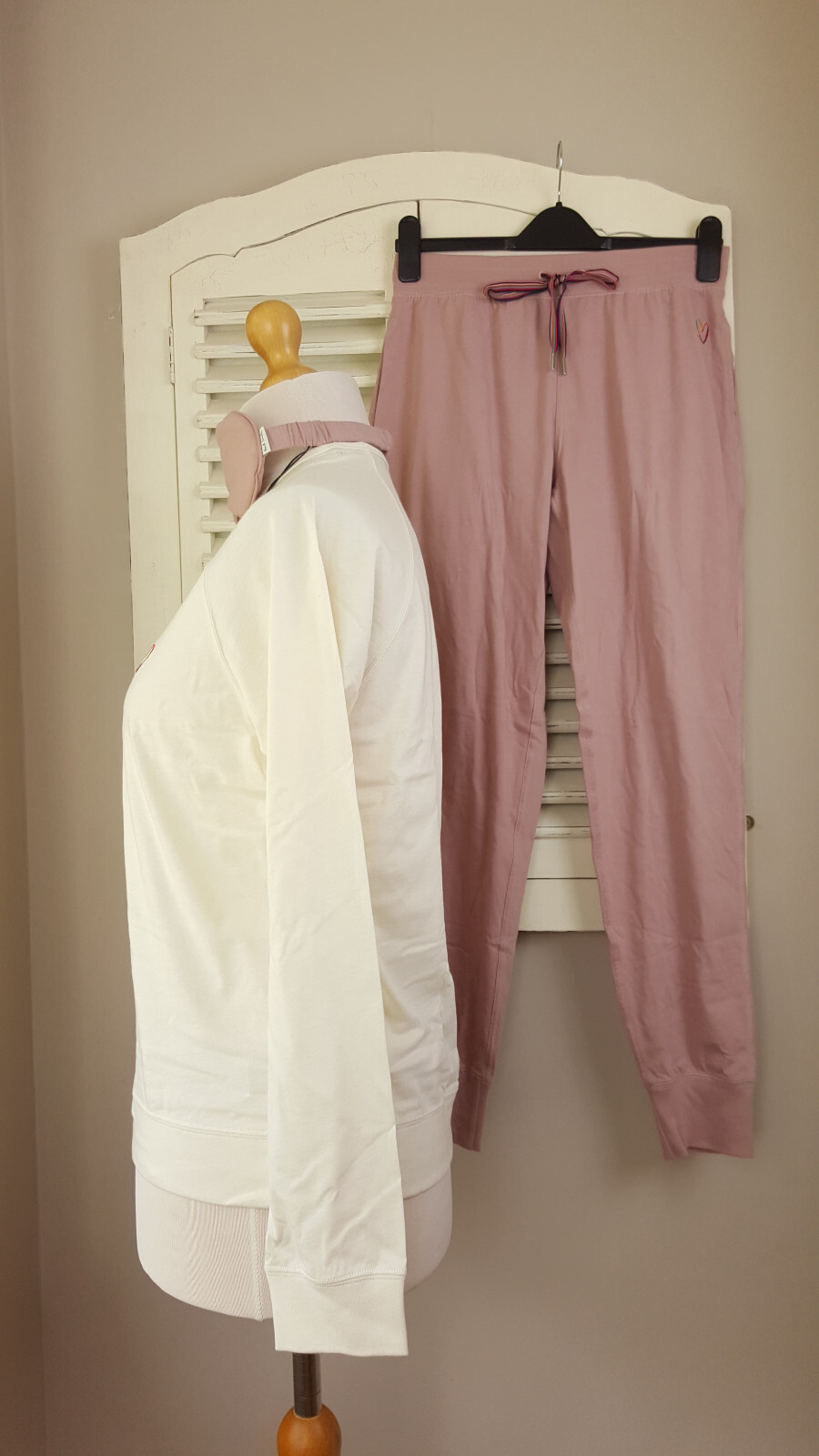 Paul Smith Women’s Pink Cotton Lounge / Pyjama Set with Eye Mask (L) RRP £175
