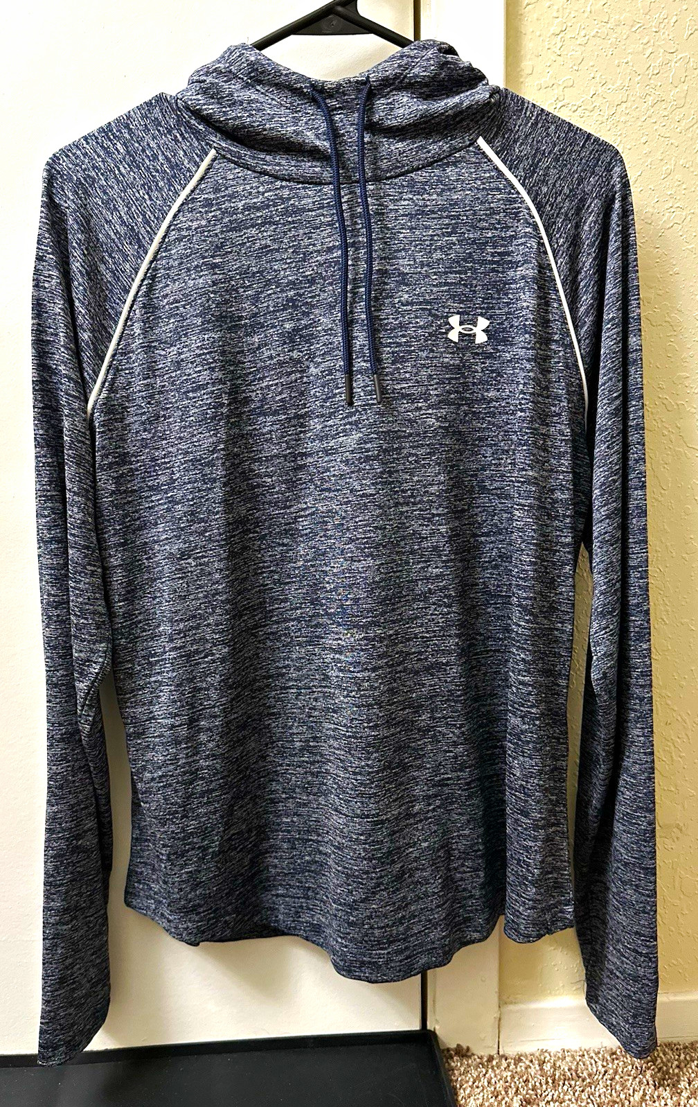 Under Armour Velocity Women’s Pullover Hoodie Loose Fit Heathered Blue L