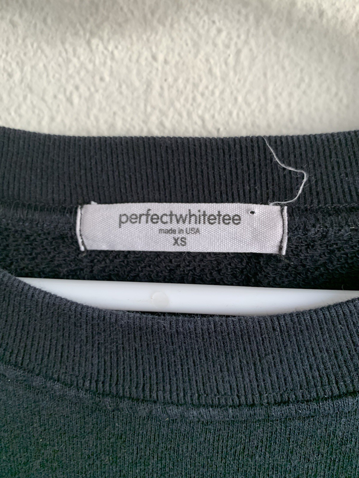 Perfect White Tee Black Sweatshirt Sweater XS Women’s Oversized Cotton