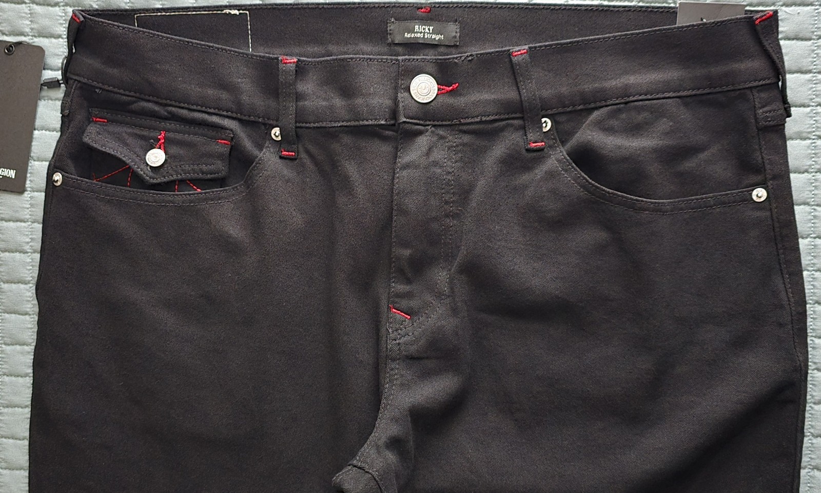 NWT True Religion Ricky Black Jeans Mens 38×30 Red Stitch Relaxed Straight Flap