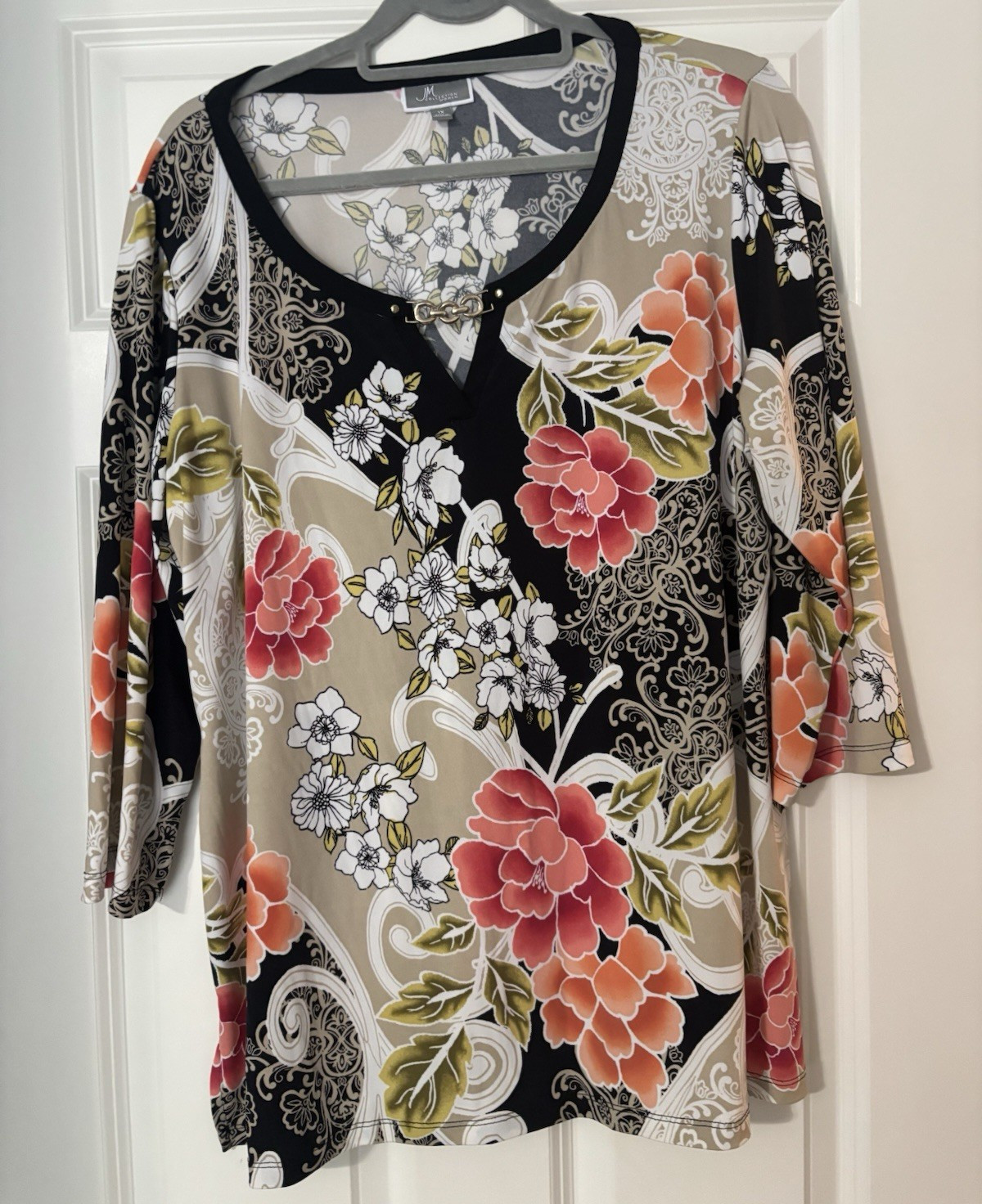 JM Collection Women’s Plus 1X Multicolor Floral V-Neck 3/4 Knit Stretch Tunic