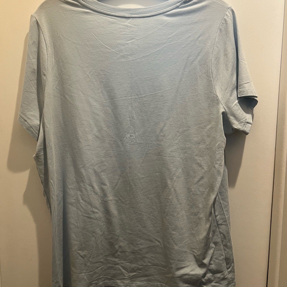 Time and Tru Women’s Maternity Graphic Tee with Short Sleeves