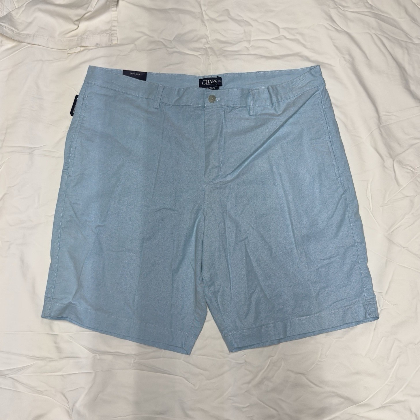 Chaps Men’s Stretch Light Blue Solid Chino Shorts Flat Front Zip Closure Pockets