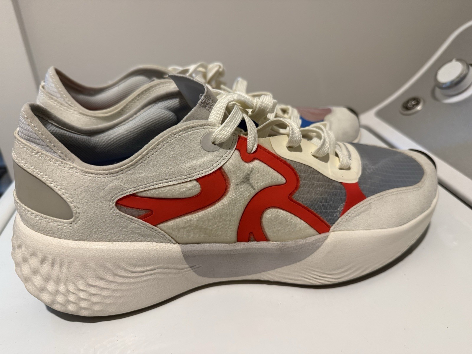 Jordan Formula 23 Low Top Lace-Up Leather Sneaker White/Blue/Red 13 DN2647