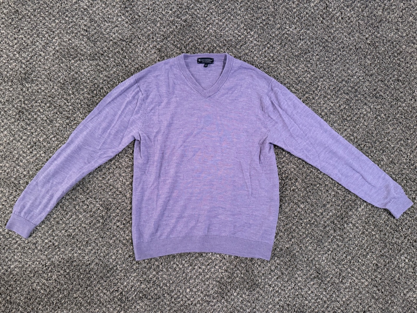 Hart Schaffner Marx Men Sweater Lavender Size Large 100% Fine Merino Wool