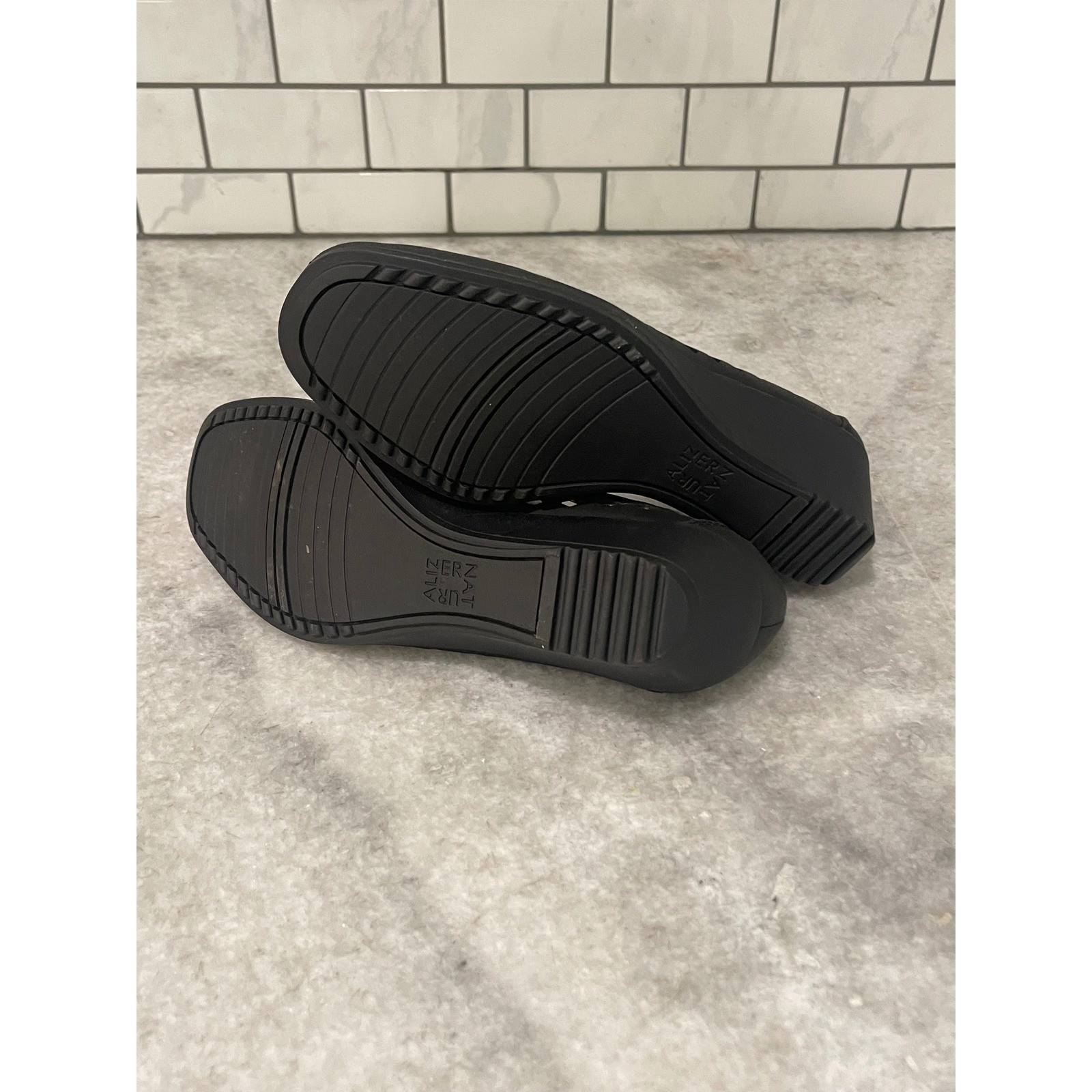 Naturalizer Wedge Pumps Womens 5.5M Black Brina Laser Cut Perforated Slip On