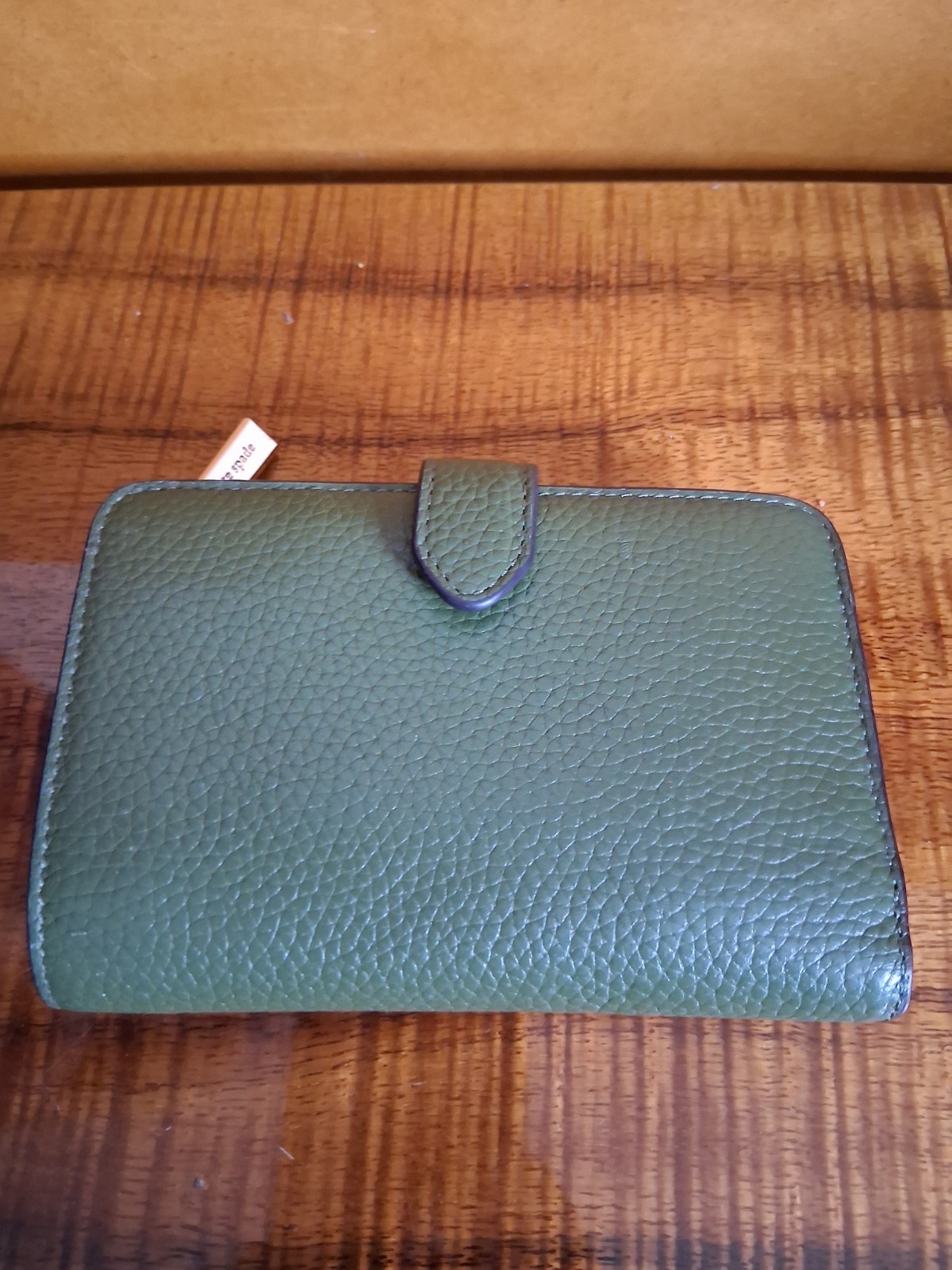 kate spade new york Green Solid Zip Wallet Credit Card Holder for Women