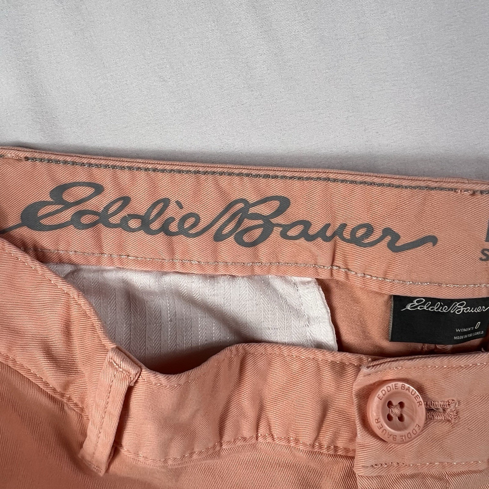 Eddie Bauer Shorts Women’s Size 0 Slightly Curvy Legend Wash Stretch Pink Chino