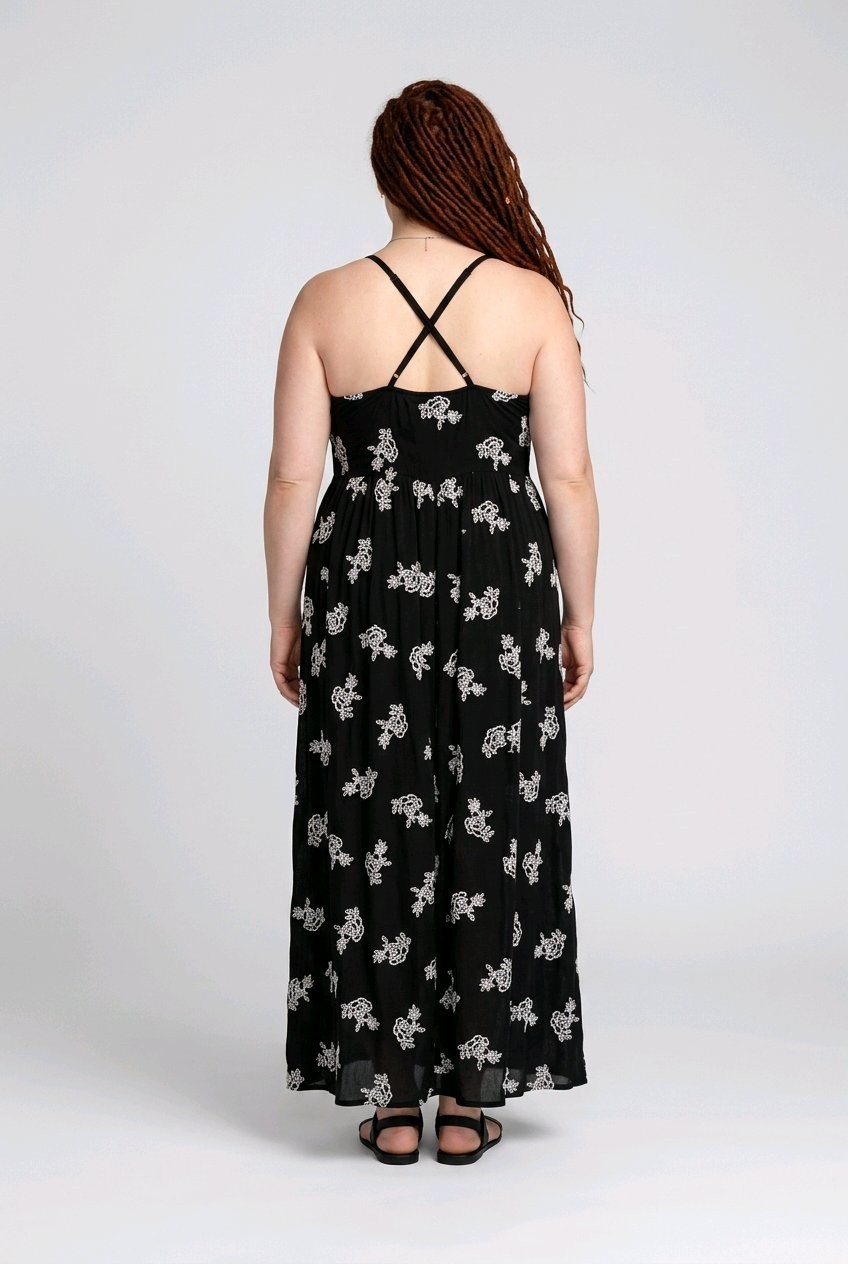 TORRID Size 1 (14/16W) Embroidered Black Strappy Maxi Dress